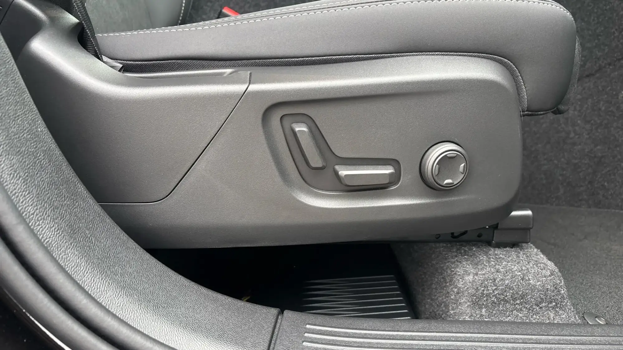 Volvo XC40 Image 28 Volvo XC40 Image 28