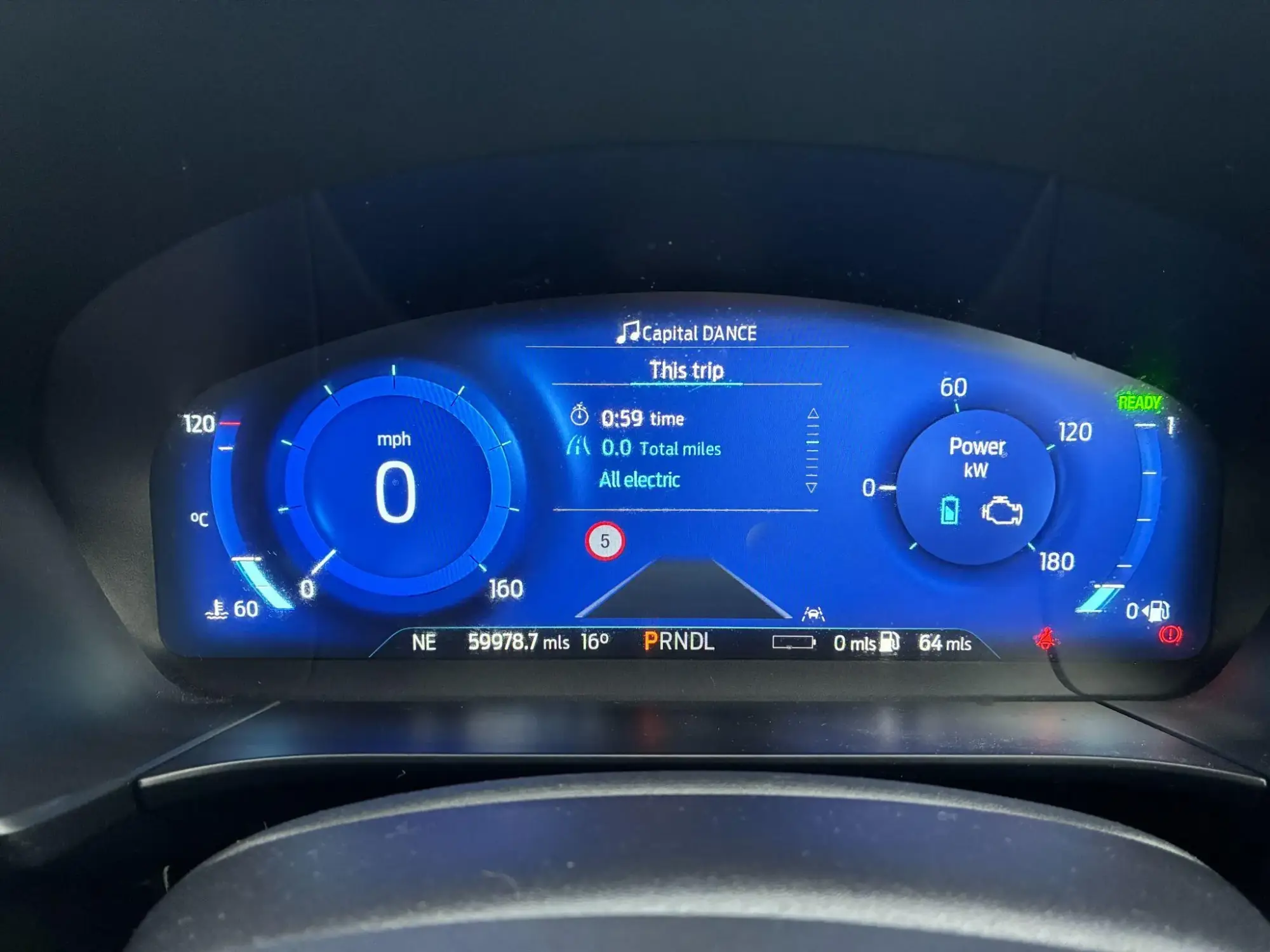Ford Kuga Plug-In Hybrid Image 14 Ford Kuga Plug-In Hybrid Image 14