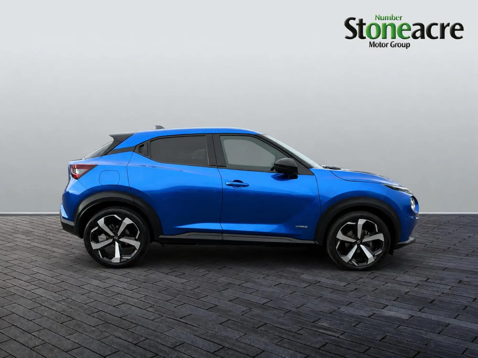 Nissan Juke Hybrid 1.6 Tekna Auto Euro 6 5dr OE73RHV Image 2