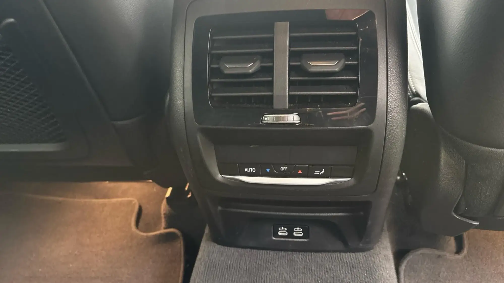 BMW X3 Image 34