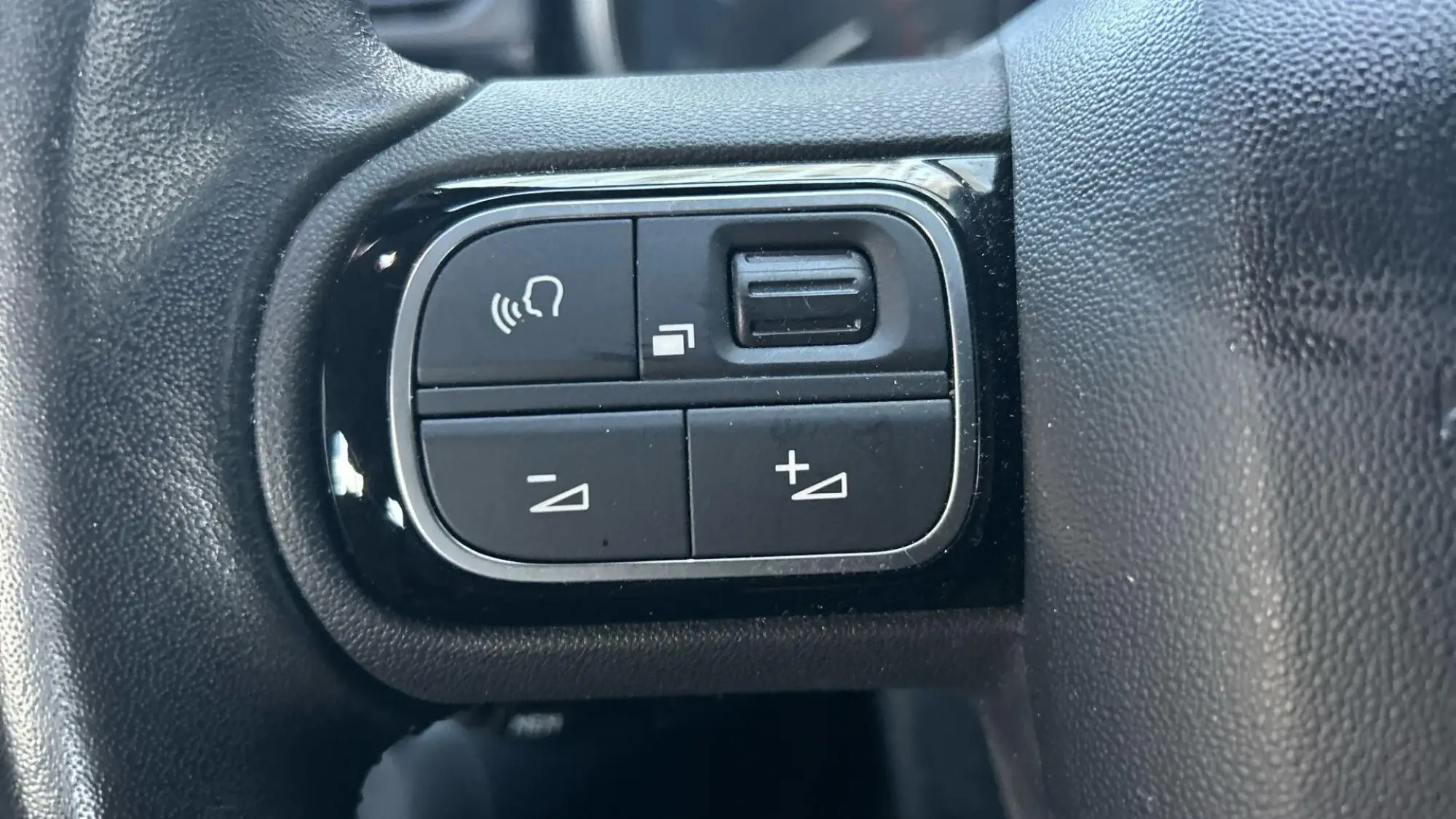 Citroen C3 Image 40 Citroen C3 Image 40