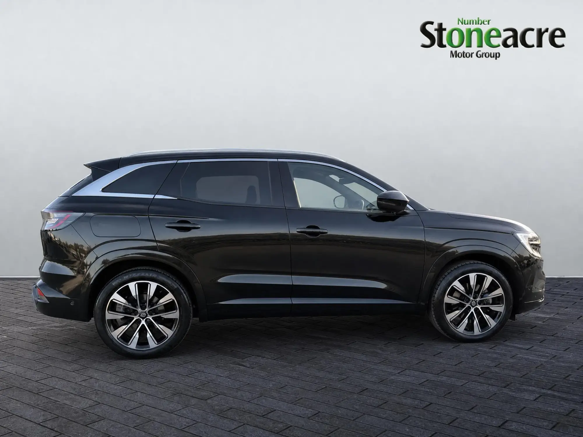 Renault Austral E-Tech E-Tech Full Hybrid Techno 5dr Auto YS24OJY Image 2 Renault Austral E-Tech E-Tech Full Hybrid Techno 5dr Auto YS24OJY Image 2