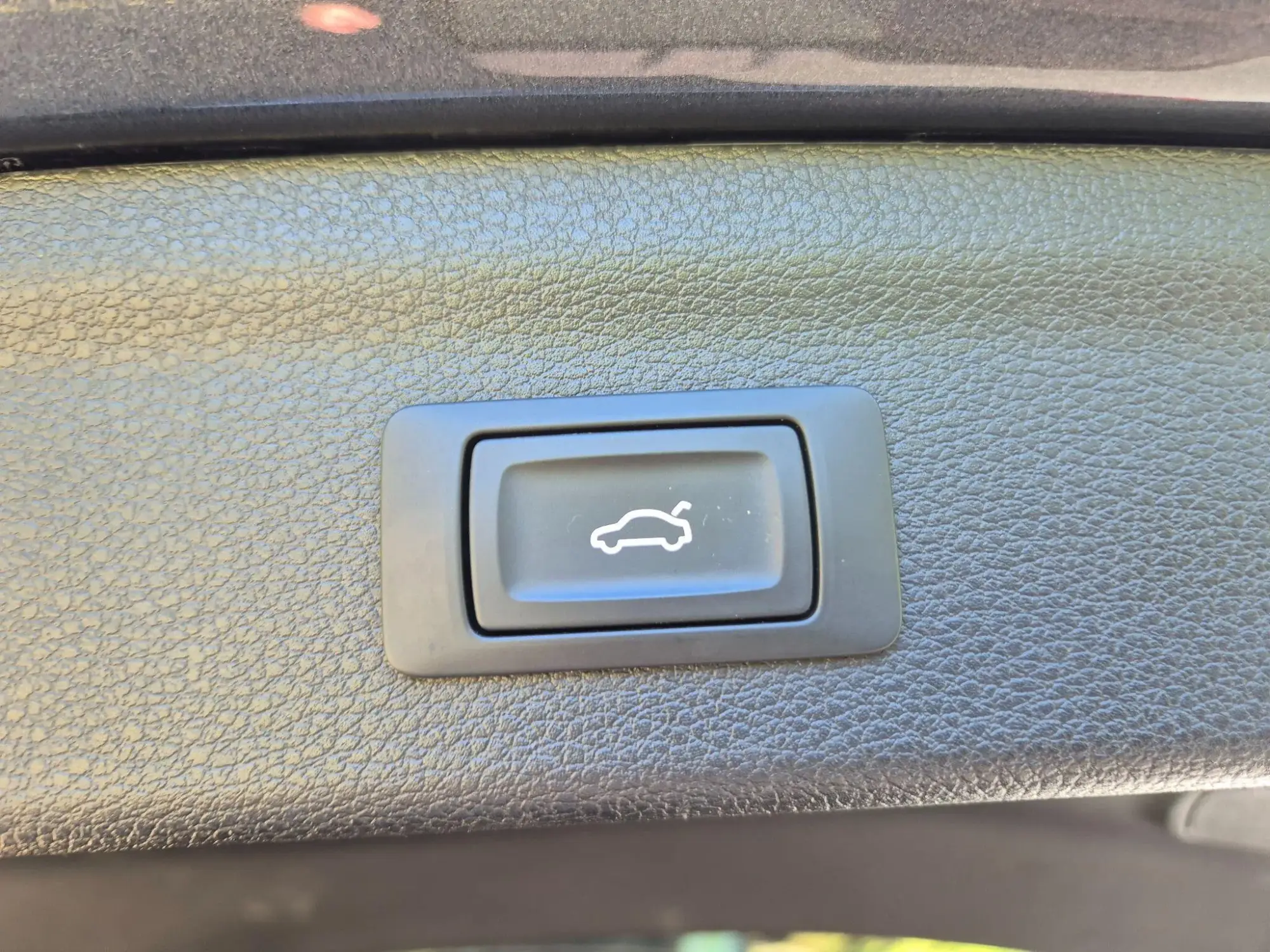 Audi Q3 Image 11