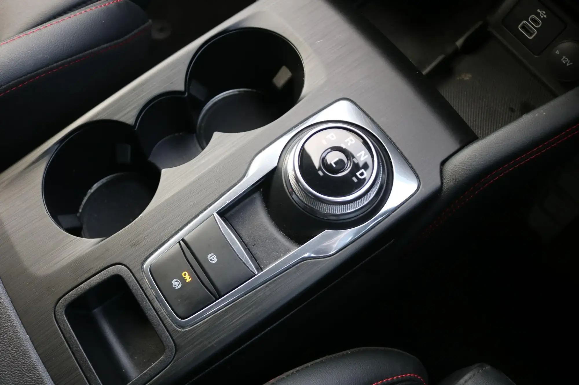 Ford Kuga Image 27 Ford Kuga Image 27