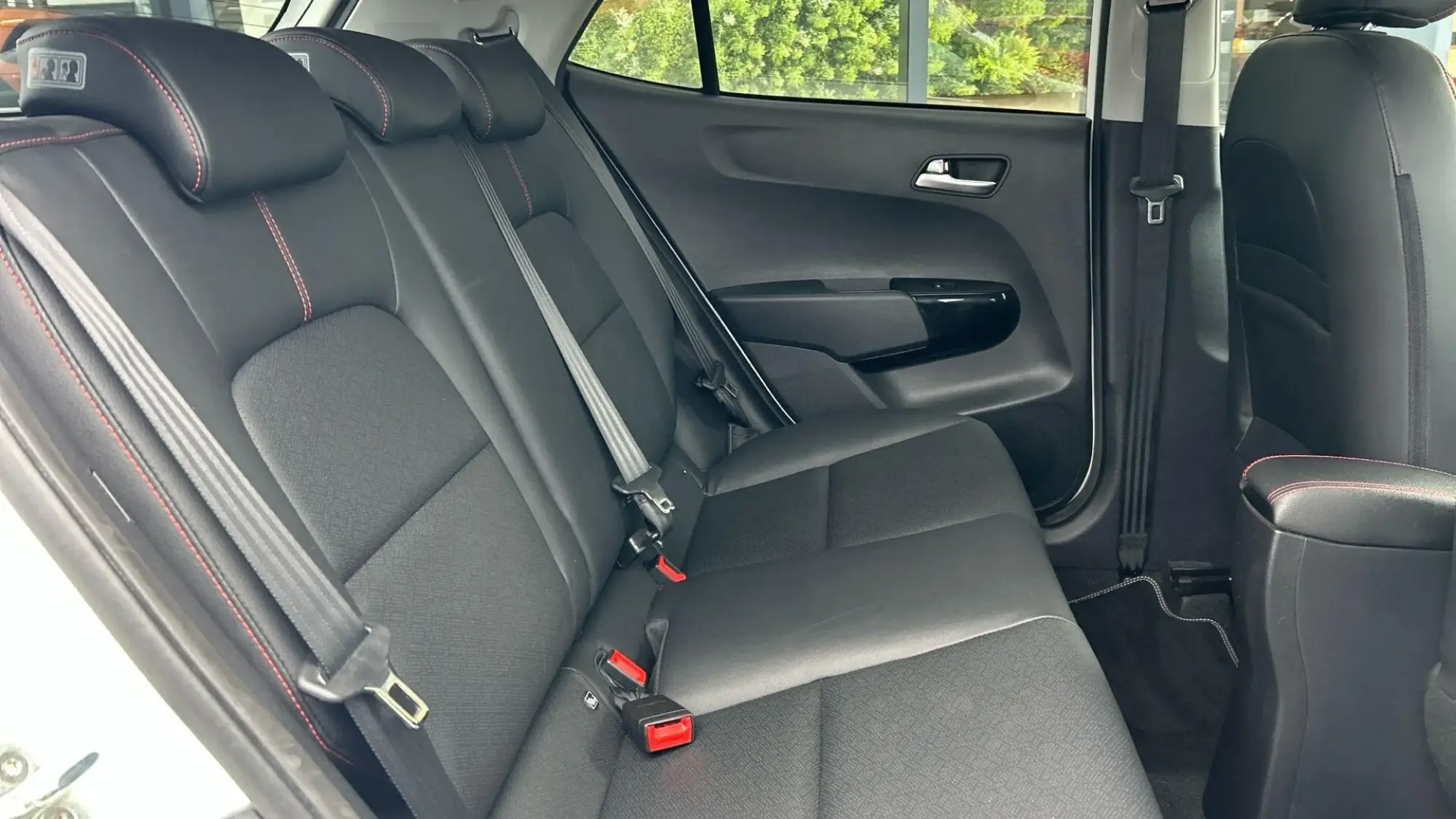 Kia Picanto Image 16