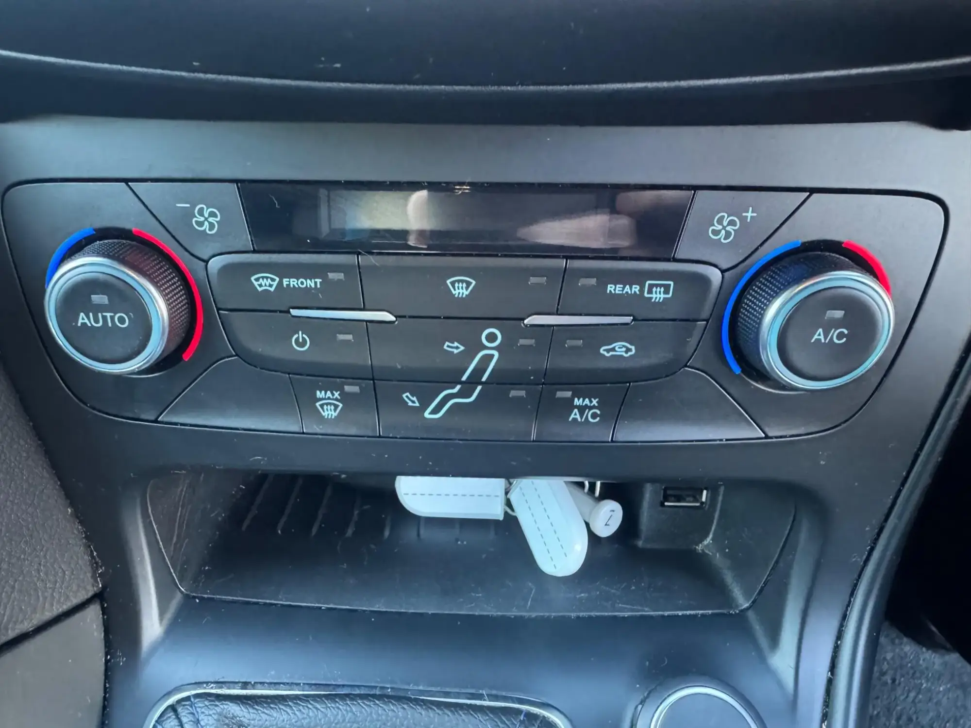 Ford Focus Image 13