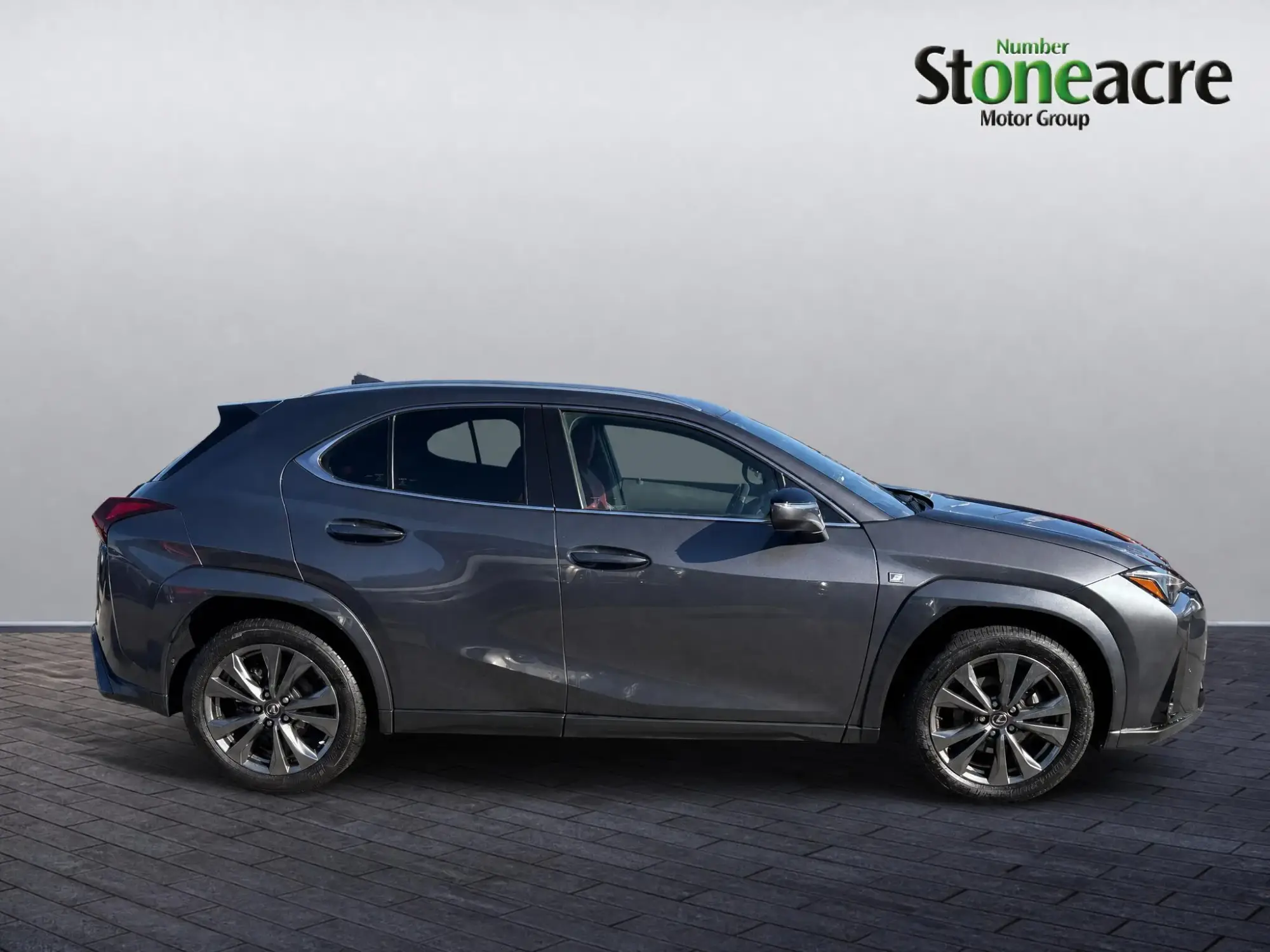 Lexus UX Self-Charging Hybrid Image 7 Lexus UX Self-Charging Hybrid Image 7