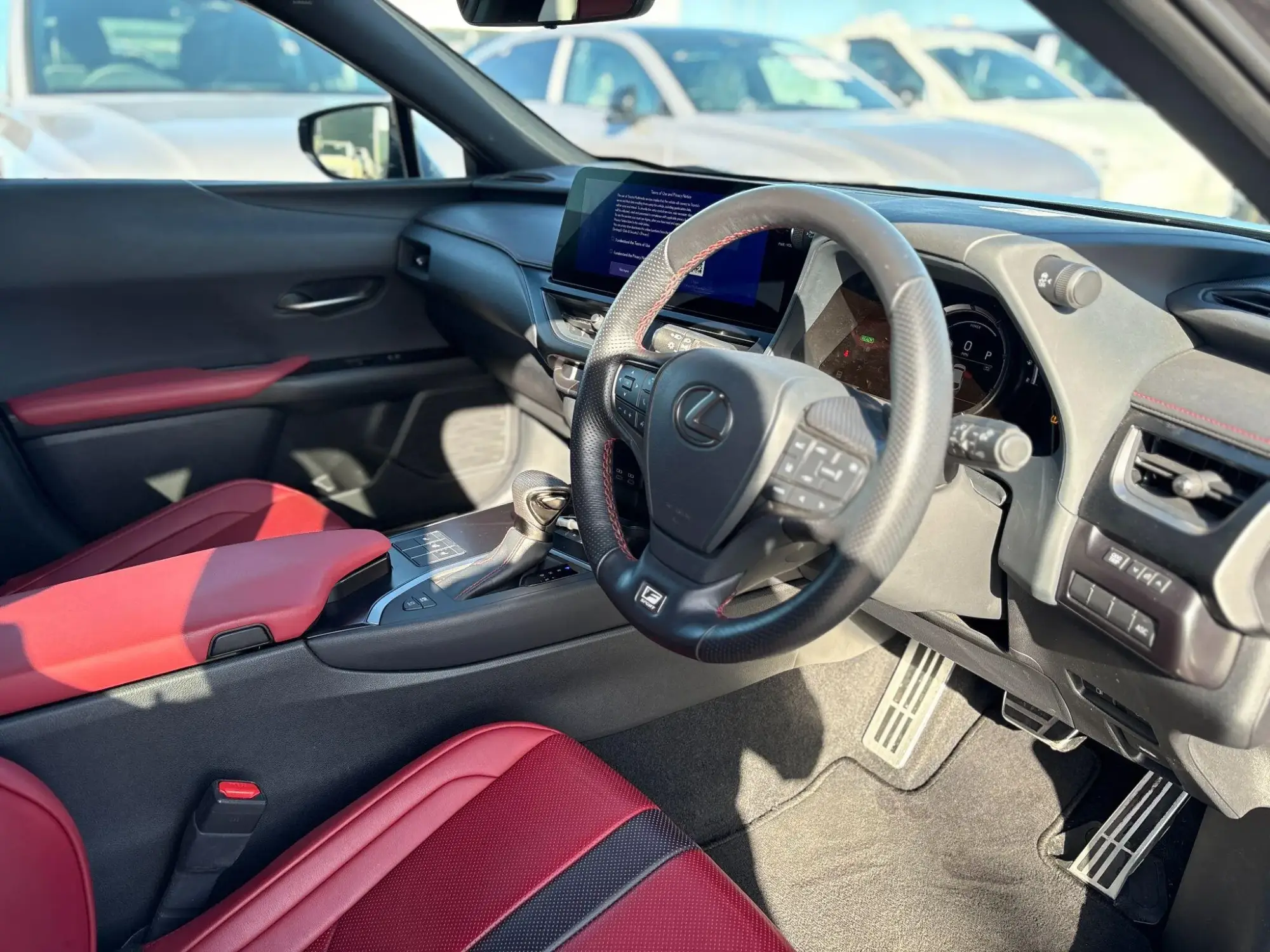 Lexus UX Self-Charging Hybrid Image 14 Lexus UX Self-Charging Hybrid Image 14
