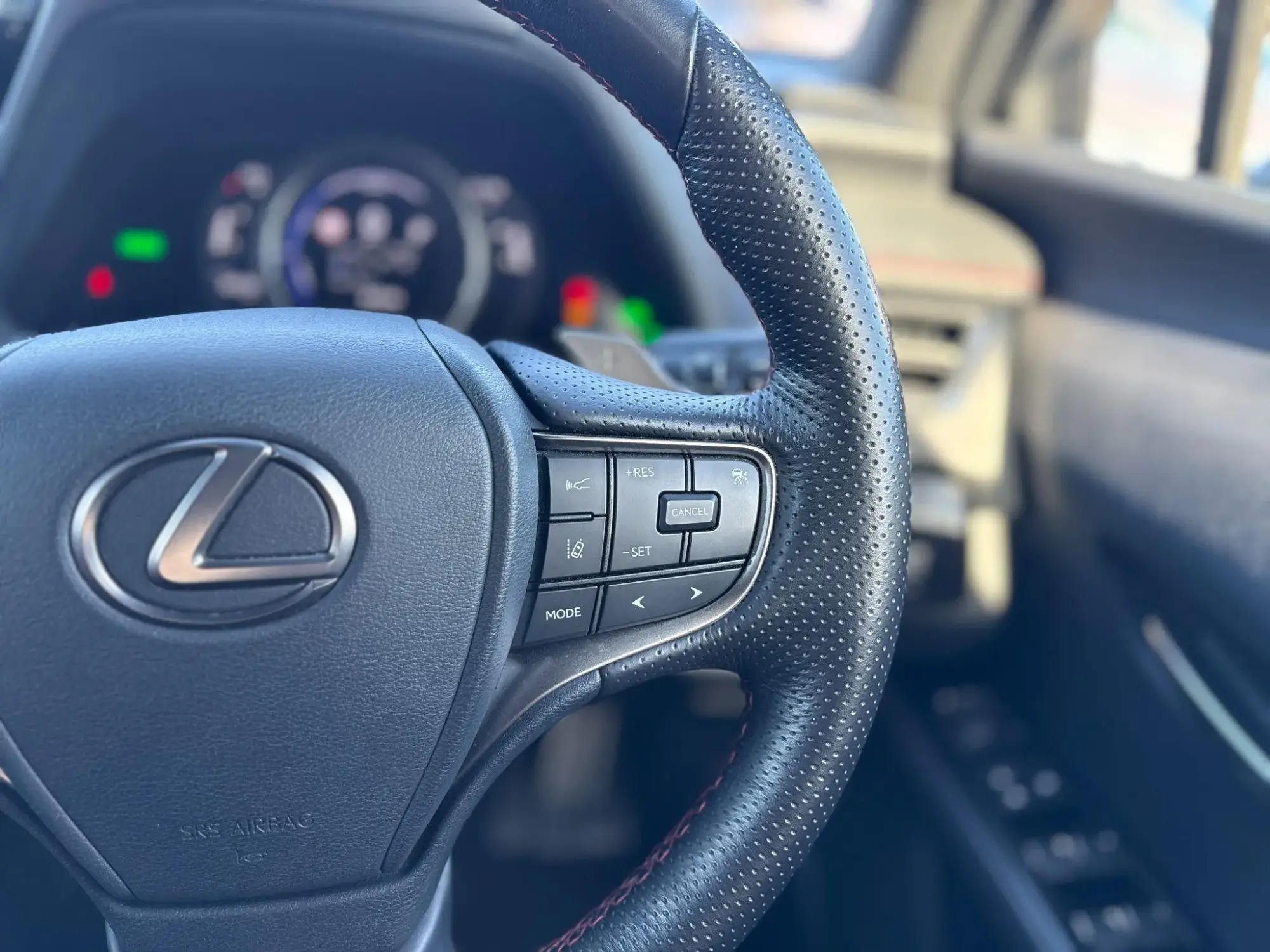 Lexus UX Self-Charging Hybrid Image 29 Lexus UX Self-Charging Hybrid Image 29