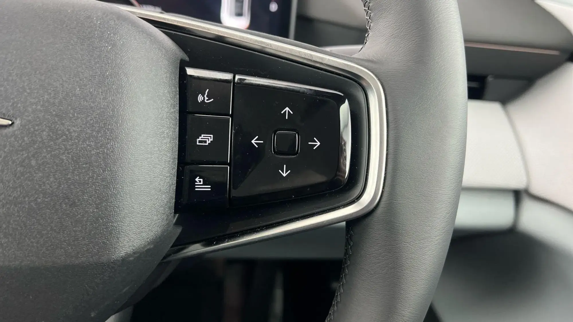 Polestar 4 SUV Image 11 Polestar 4 SUV Image 11