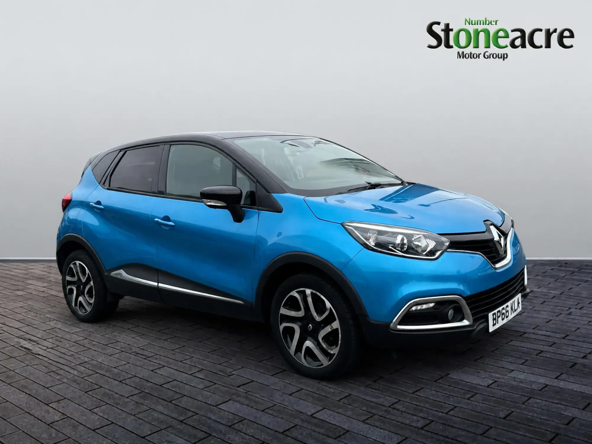 Renault Captur Image 1 Renault Captur Image 1