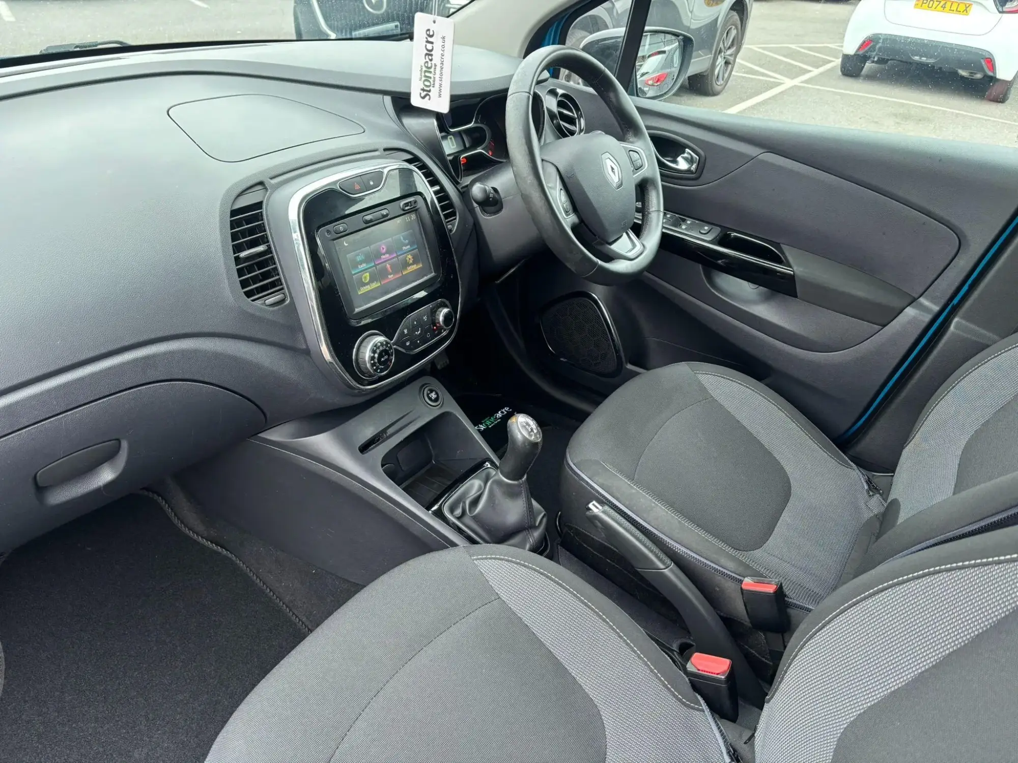 Renault Captur Image 13 Renault Captur Image 13