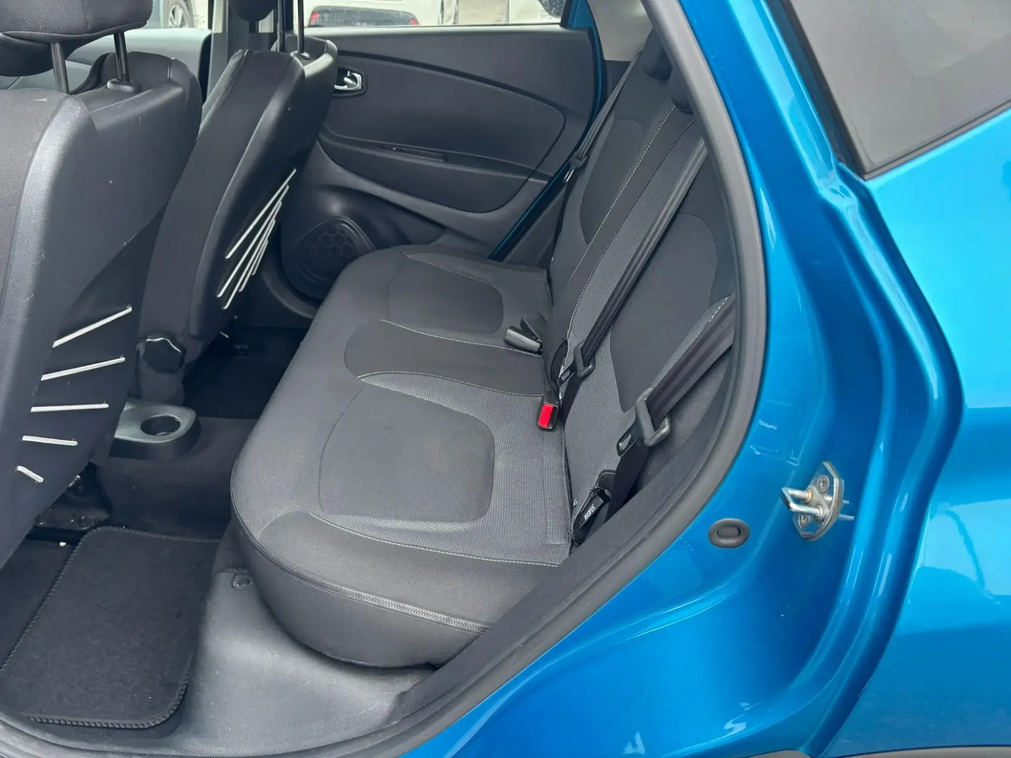 Renault Captur Image 18 Renault Captur Image 18
