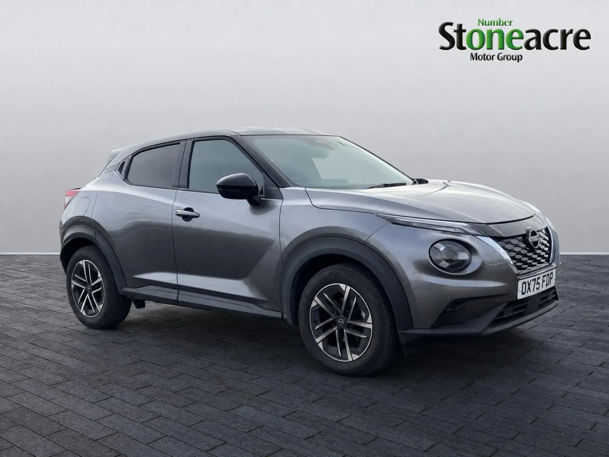 Nissan Juke Hybrid 1.6 N-Connecta Auto Euro 6 5dr OX75FDP Image 1
