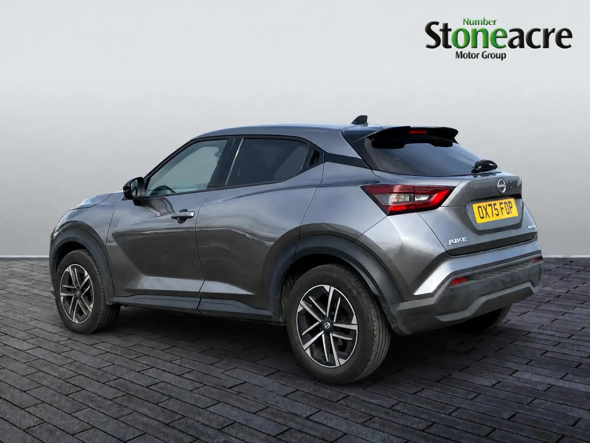 Nissan Juke Hybrid 1.6 N-Connecta Auto Euro 6 5dr OX75FDP Image 3