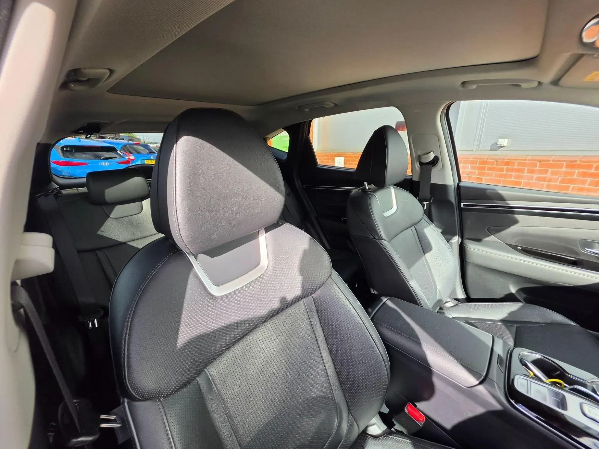 Hyundai TUCSON Hybrid Image 10