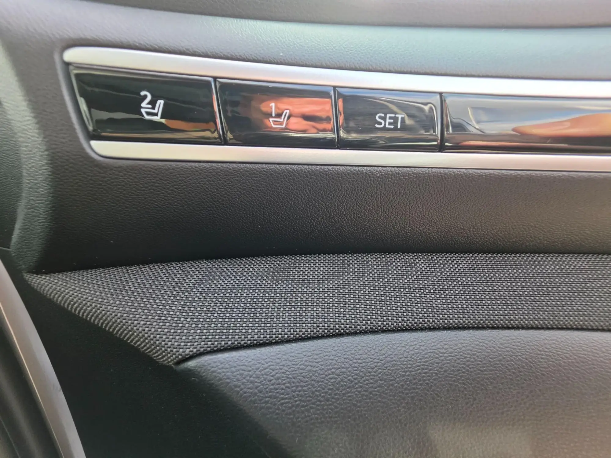 Hyundai TUCSON Hybrid Image 13