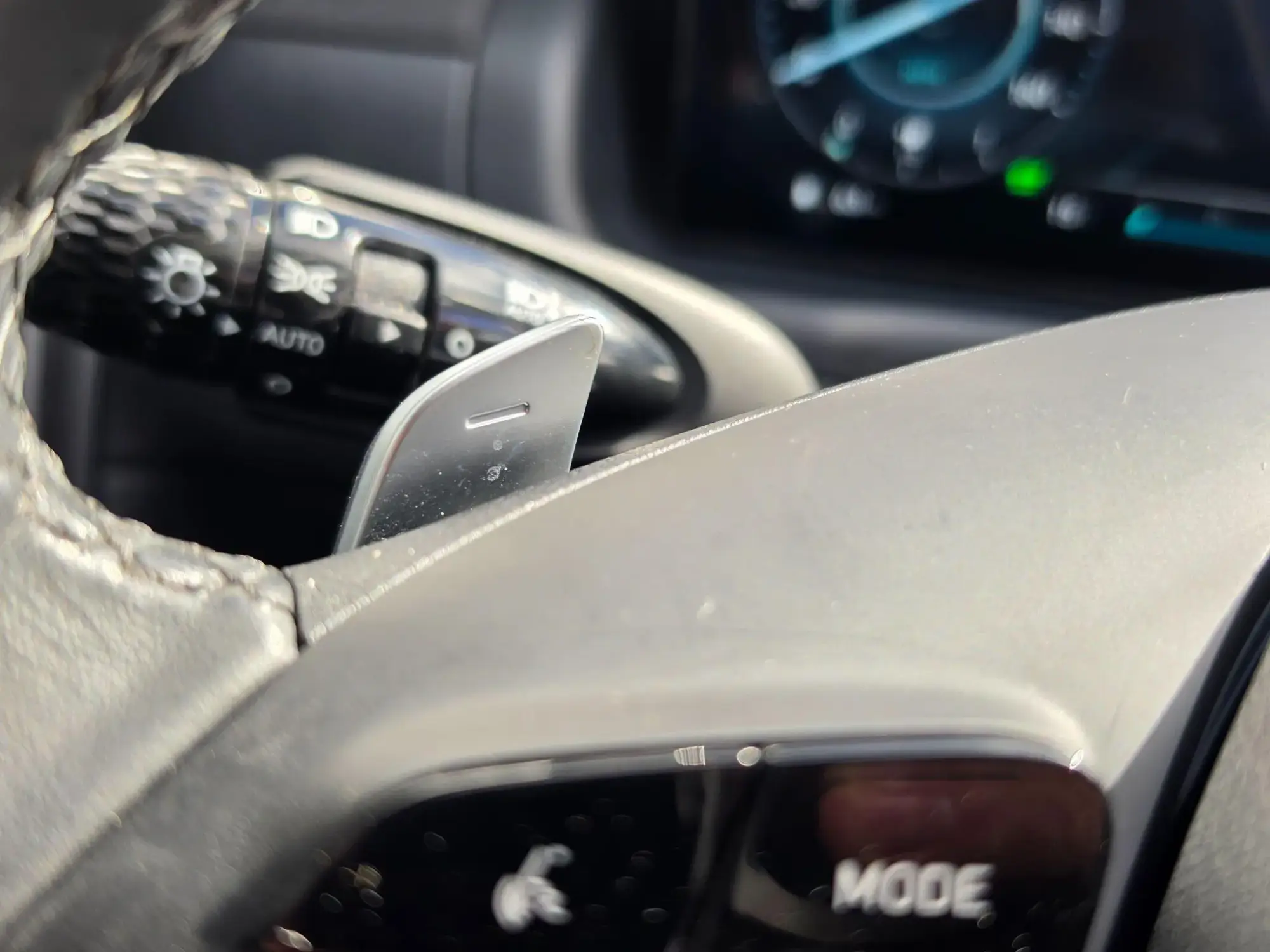 Hyundai TUCSON Hybrid Image 16