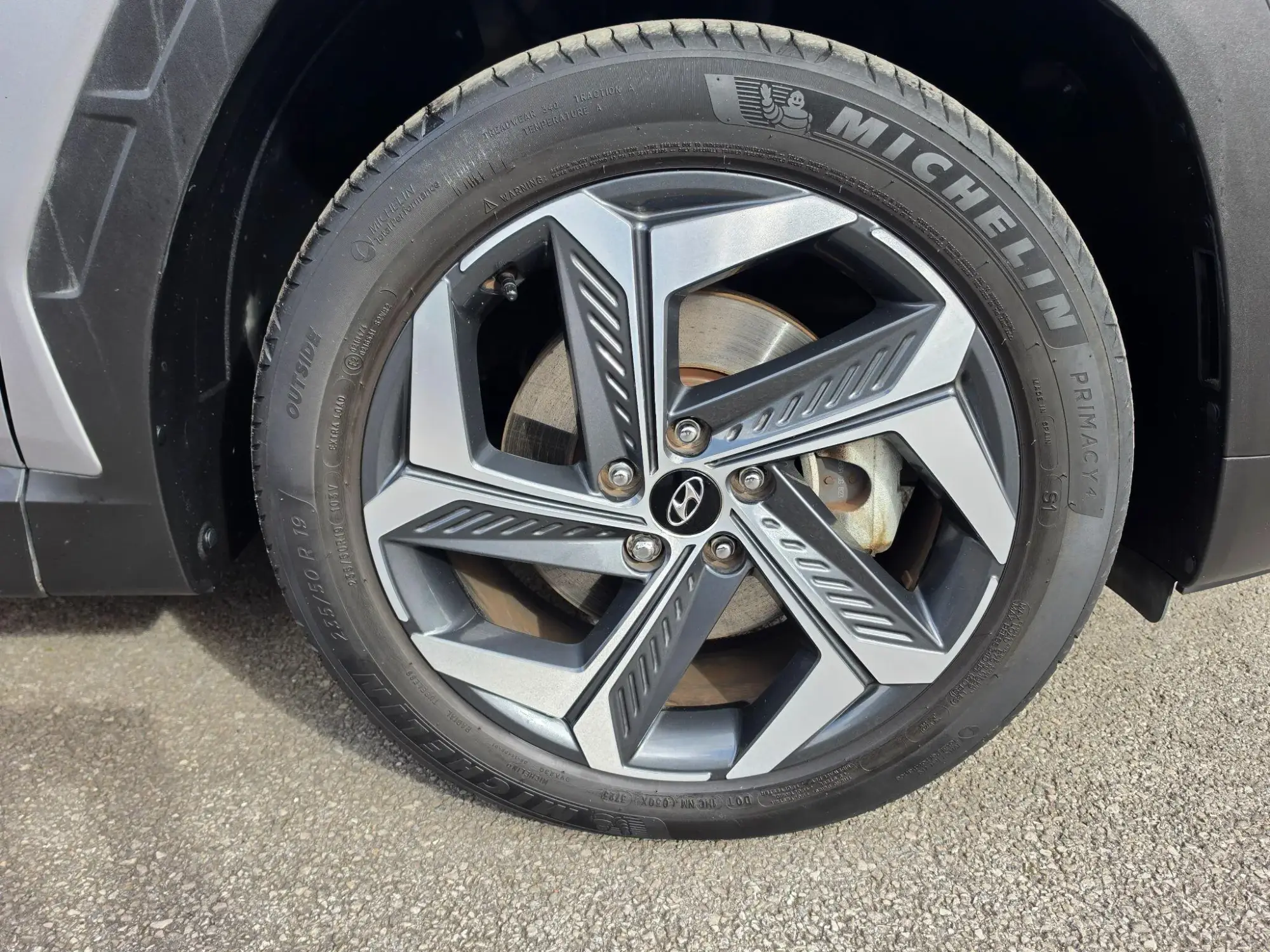 Hyundai TUCSON Hybrid Image 28