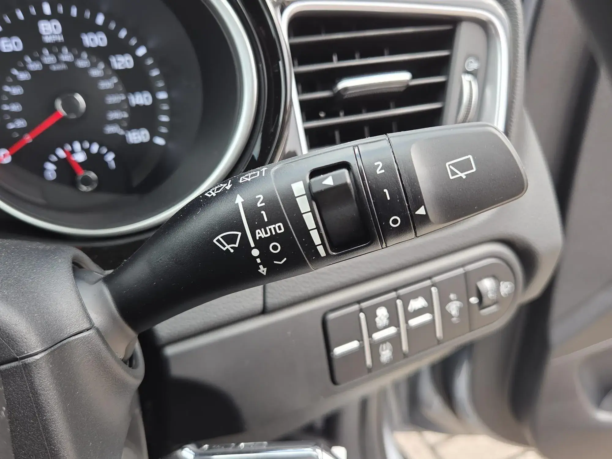 Kia XCeed Image 18 Kia XCeed Image 18