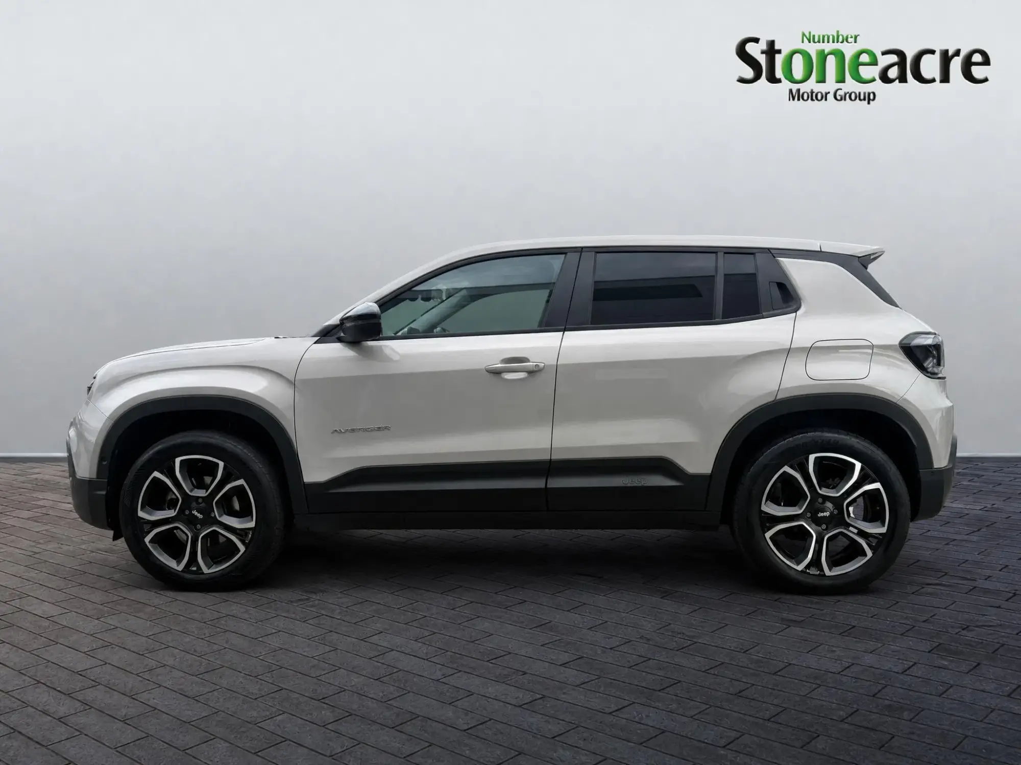Jeep Avenger e-Hybrid Image 6 Jeep Avenger e-Hybrid Image 6