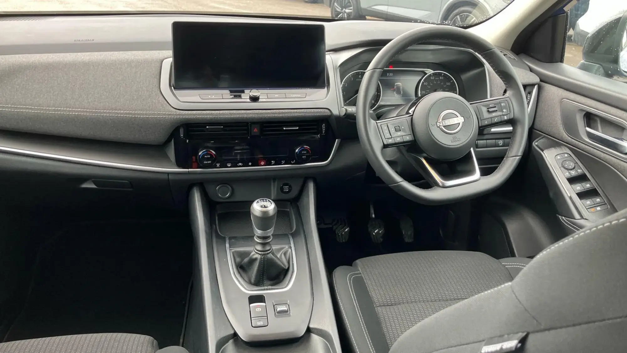 Nissan Qashqai Image 6 Nissan Qashqai Image 6