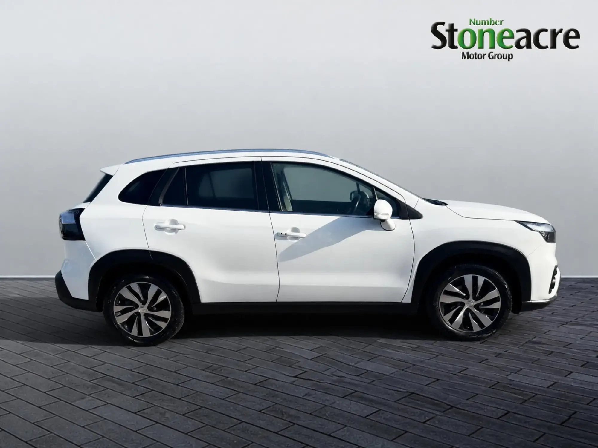 Suzuki S-Cross 1.4 Boosterjet 48V Hybrid Ultra ALLGRIP 5dr YN73VPM Image 2 Suzuki S-Cross 1.4 Boosterjet 48V Hybrid Ultra ALLGRIP 5dr YN73VPM Image 2