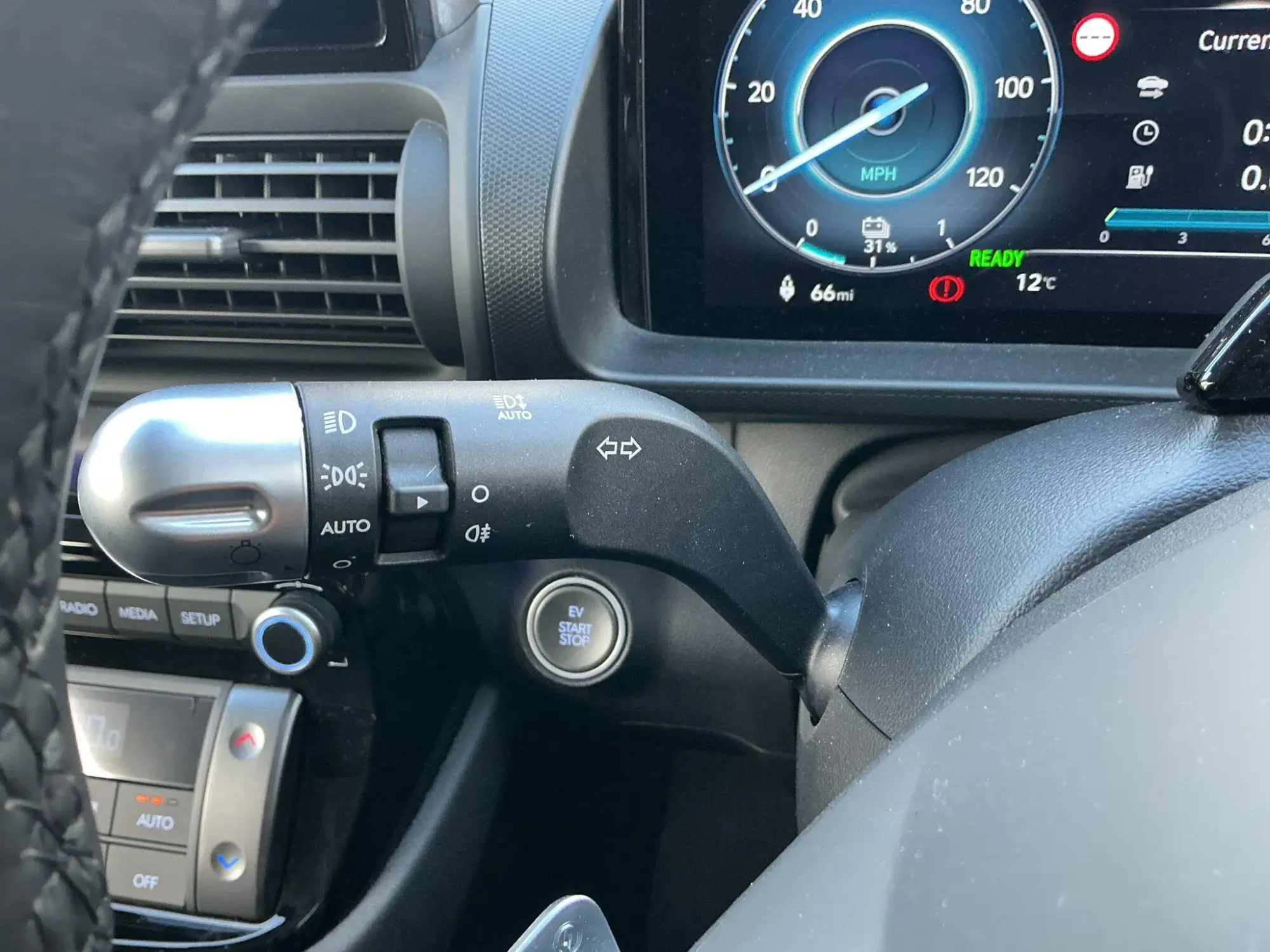Hyundai INSTER Image 21