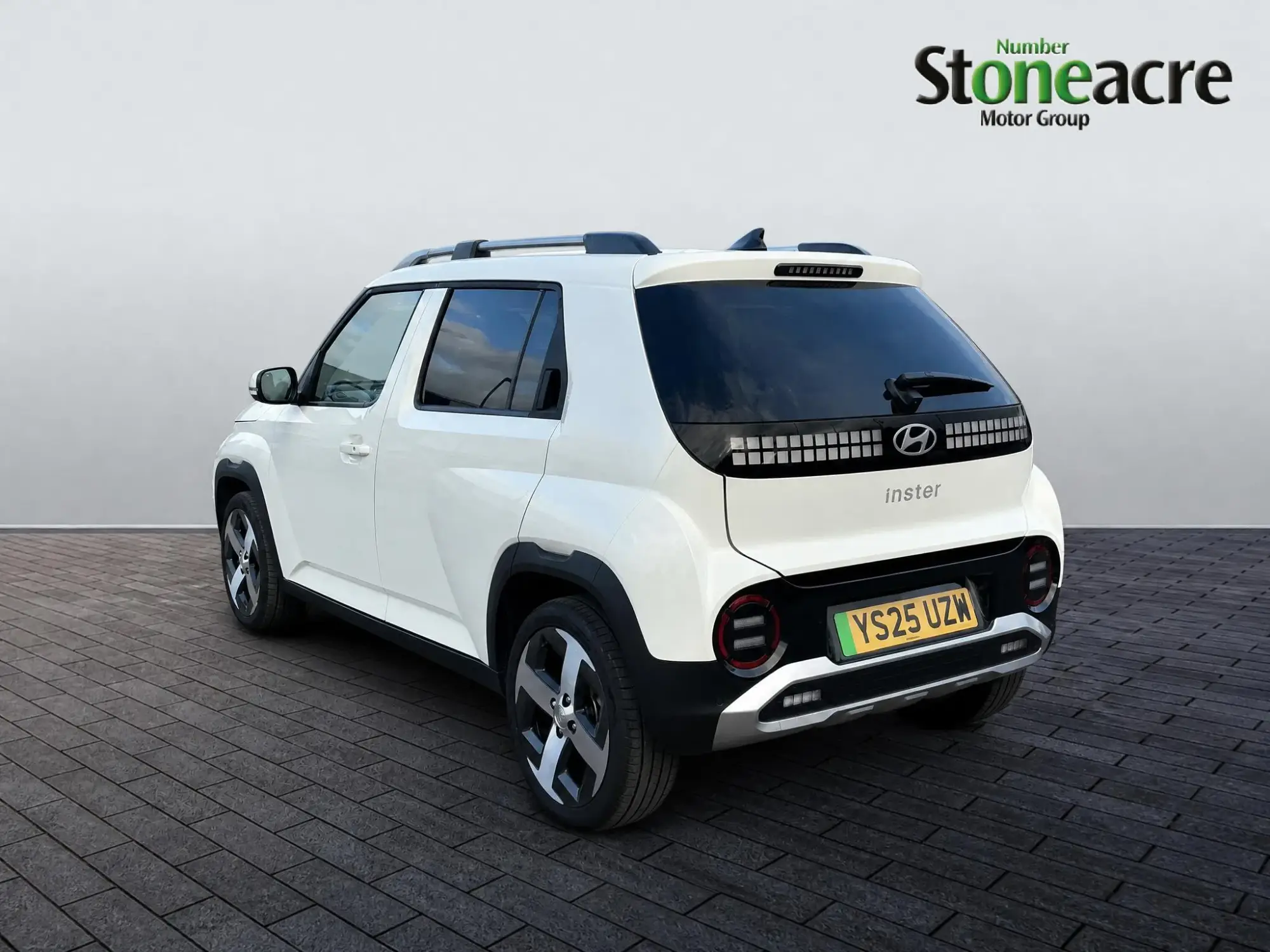 Hyundai INSTER Image 4