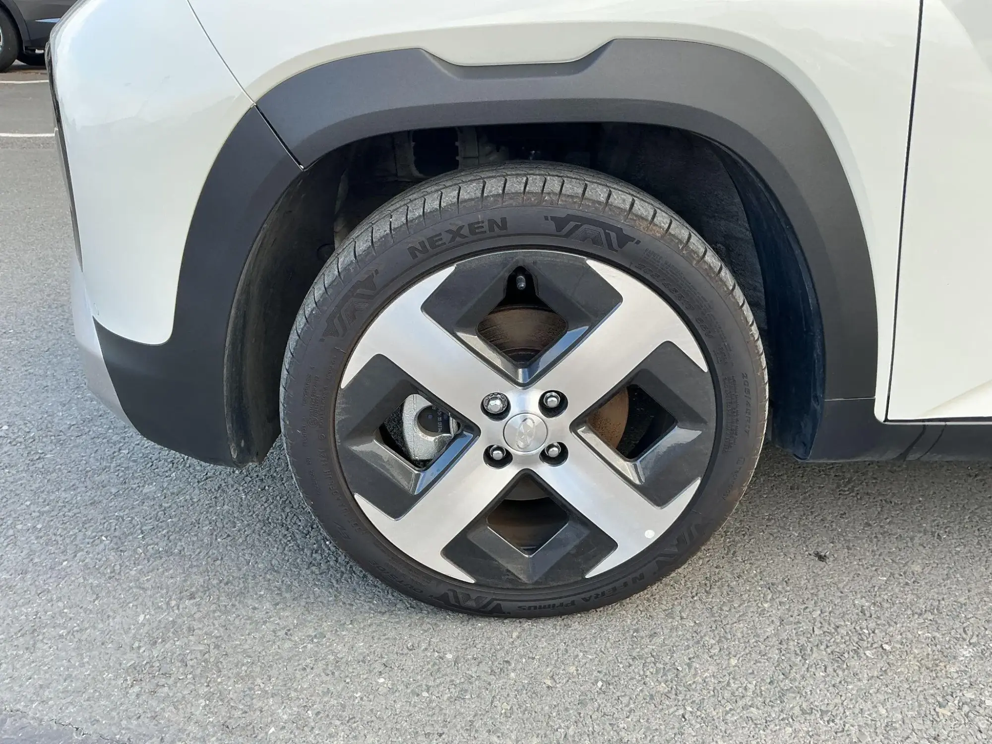 Hyundai INSTER Image 9