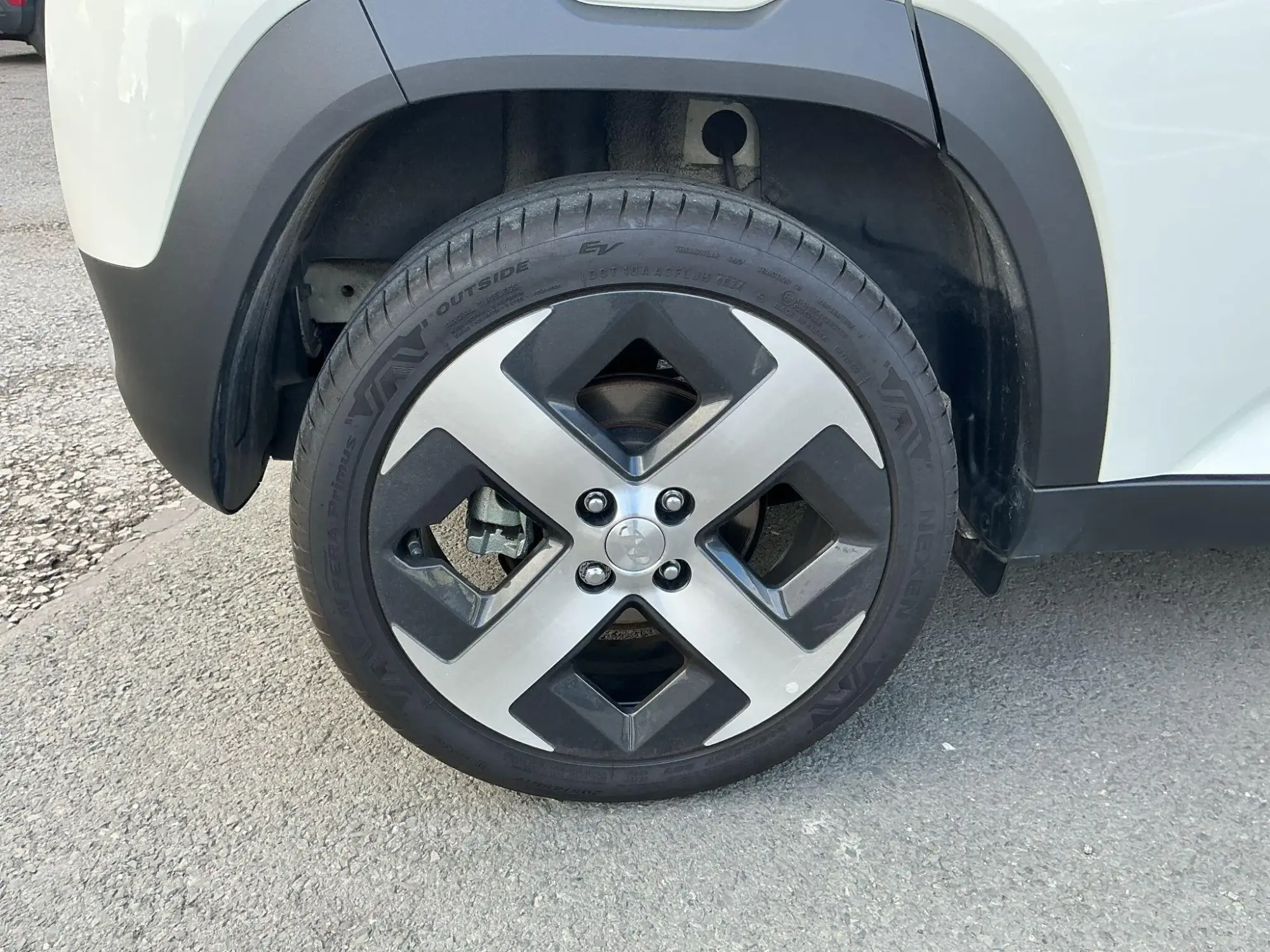 Hyundai INSTER Image 11