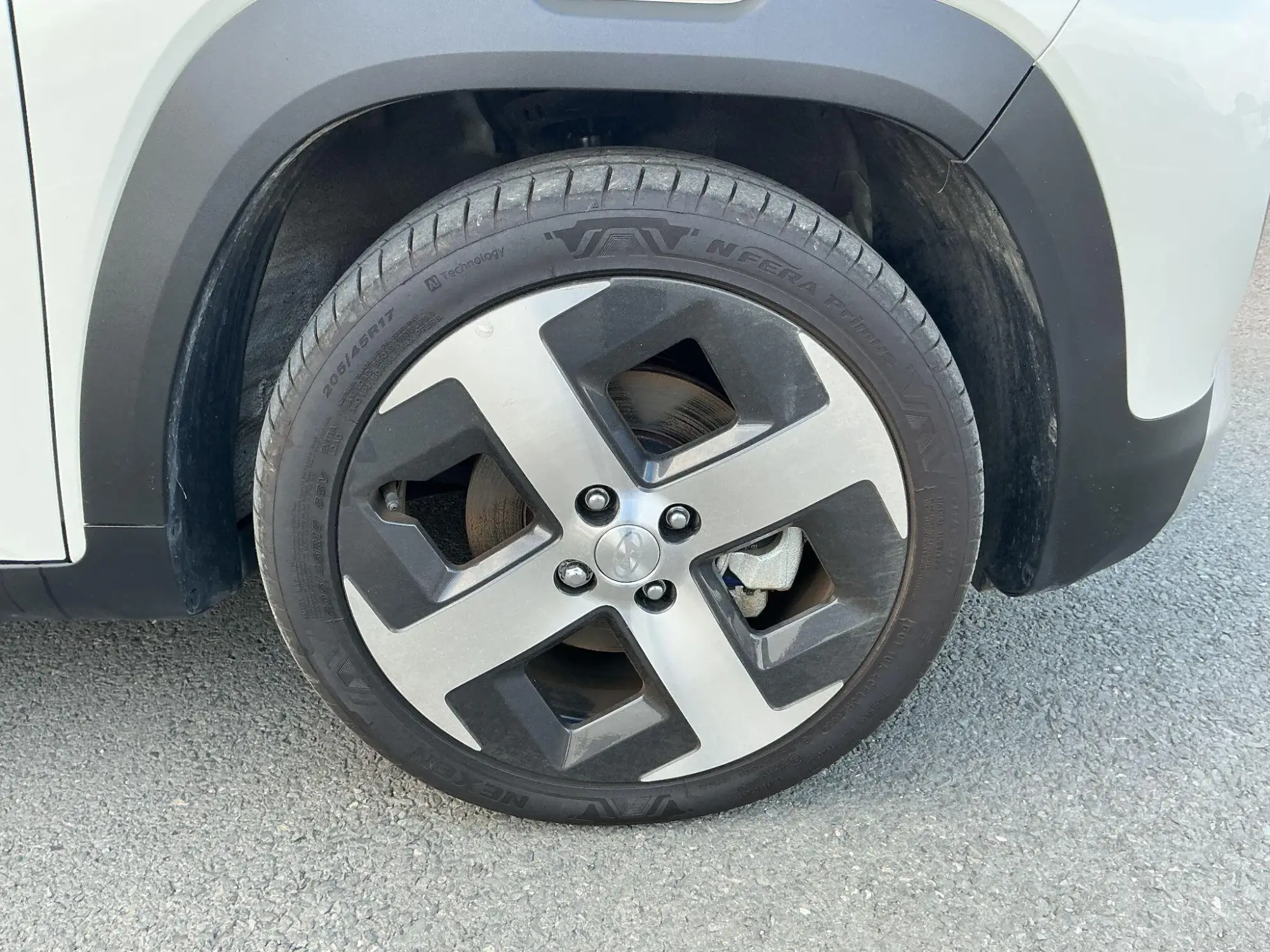 Hyundai INSTER Image 12