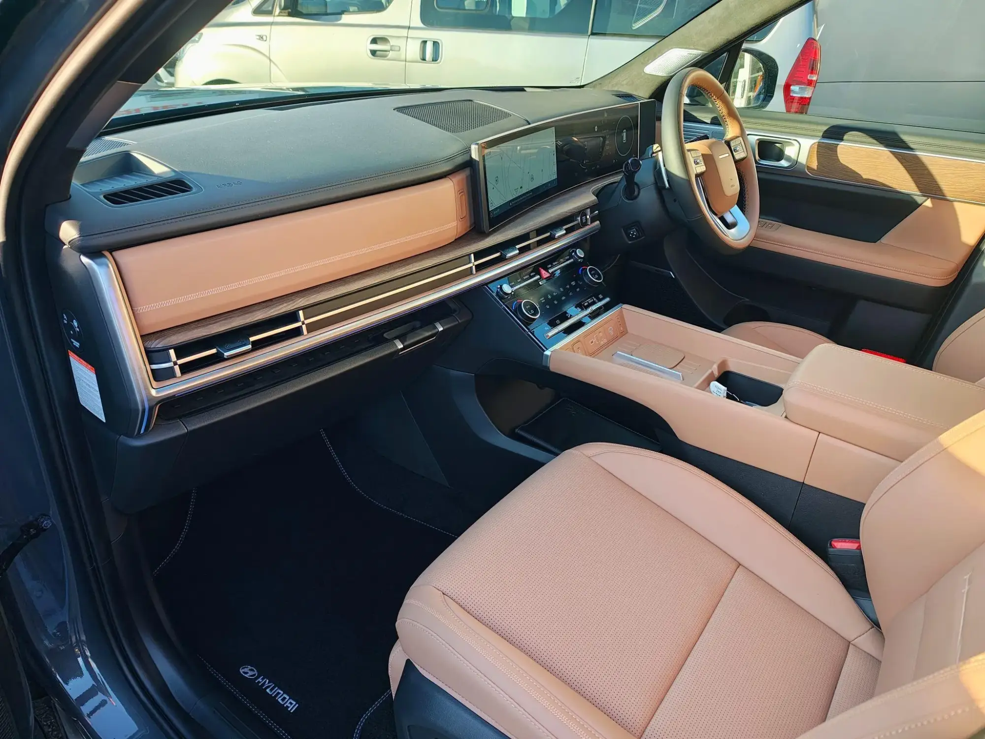 Hyundai SANTA FE Plug-in Hybrid Image 19
