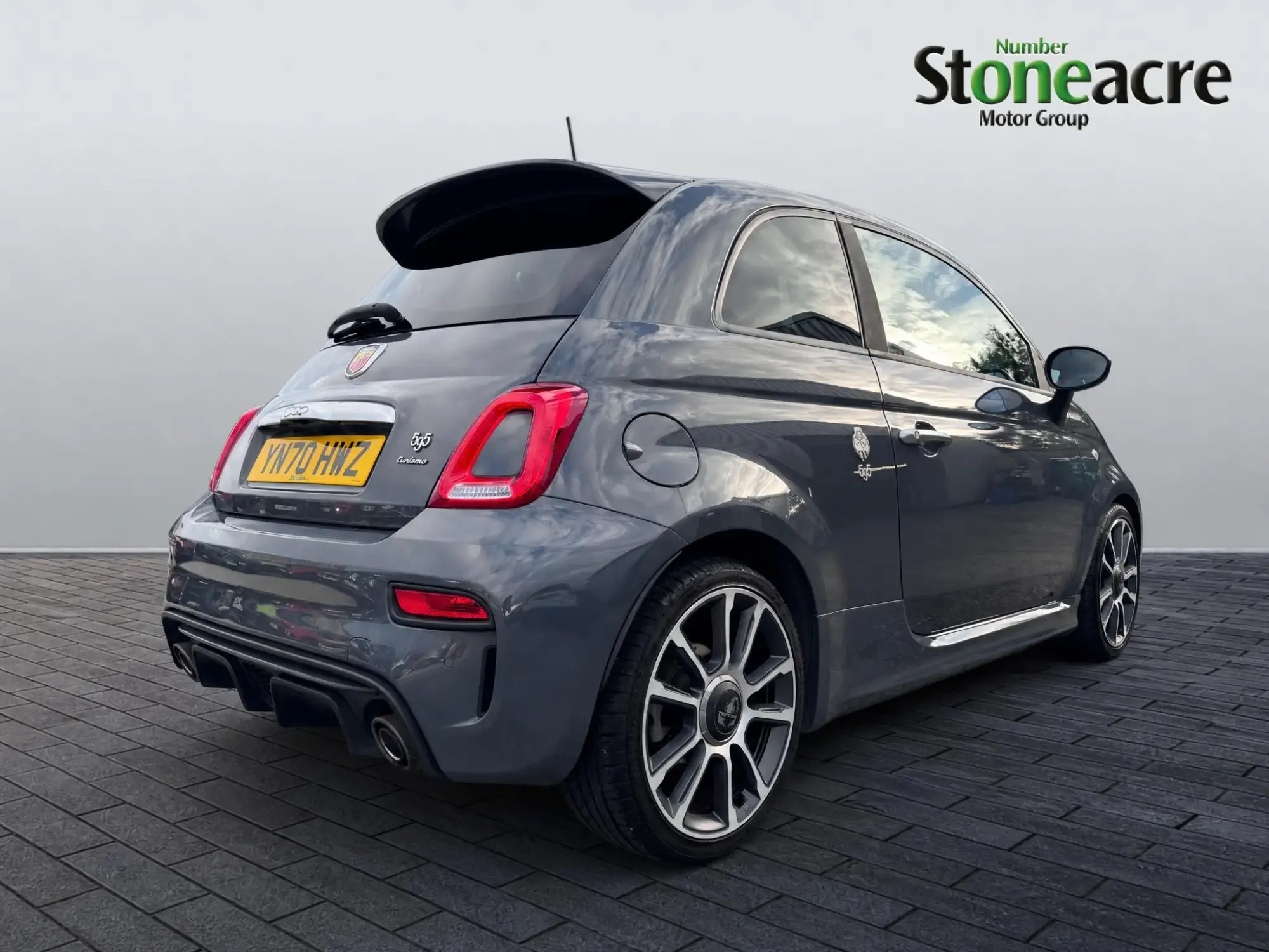 Abarth 595 Image 3 Abarth 595 Image 3