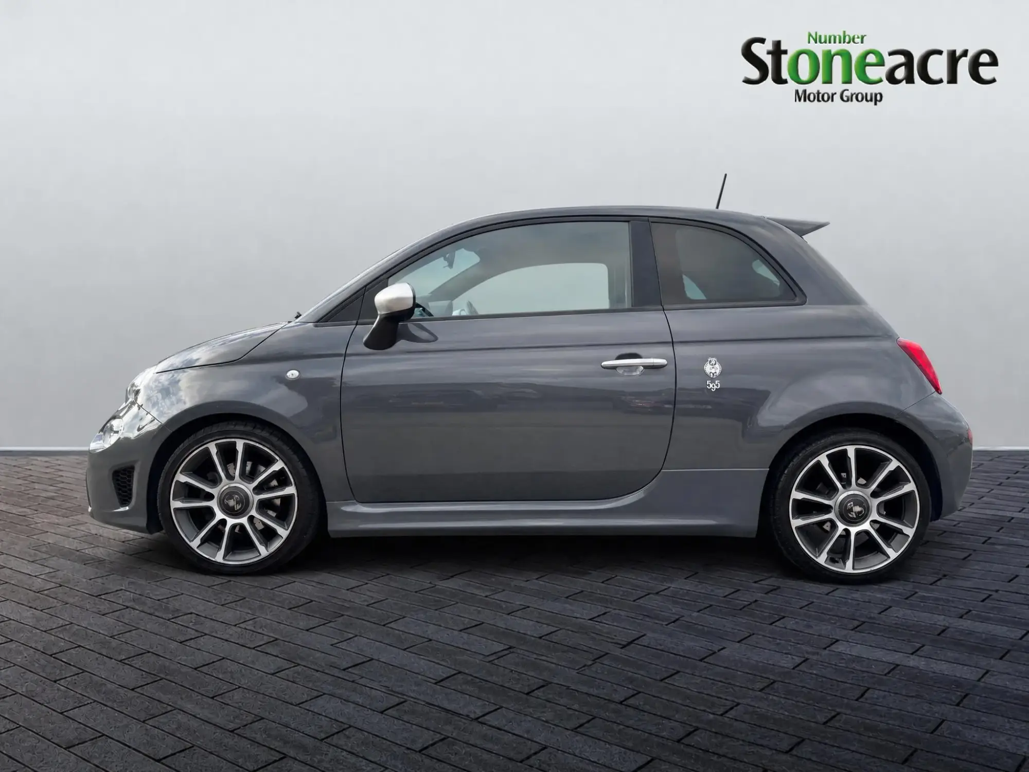 Abarth 595 Image 6 Abarth 595 Image 6