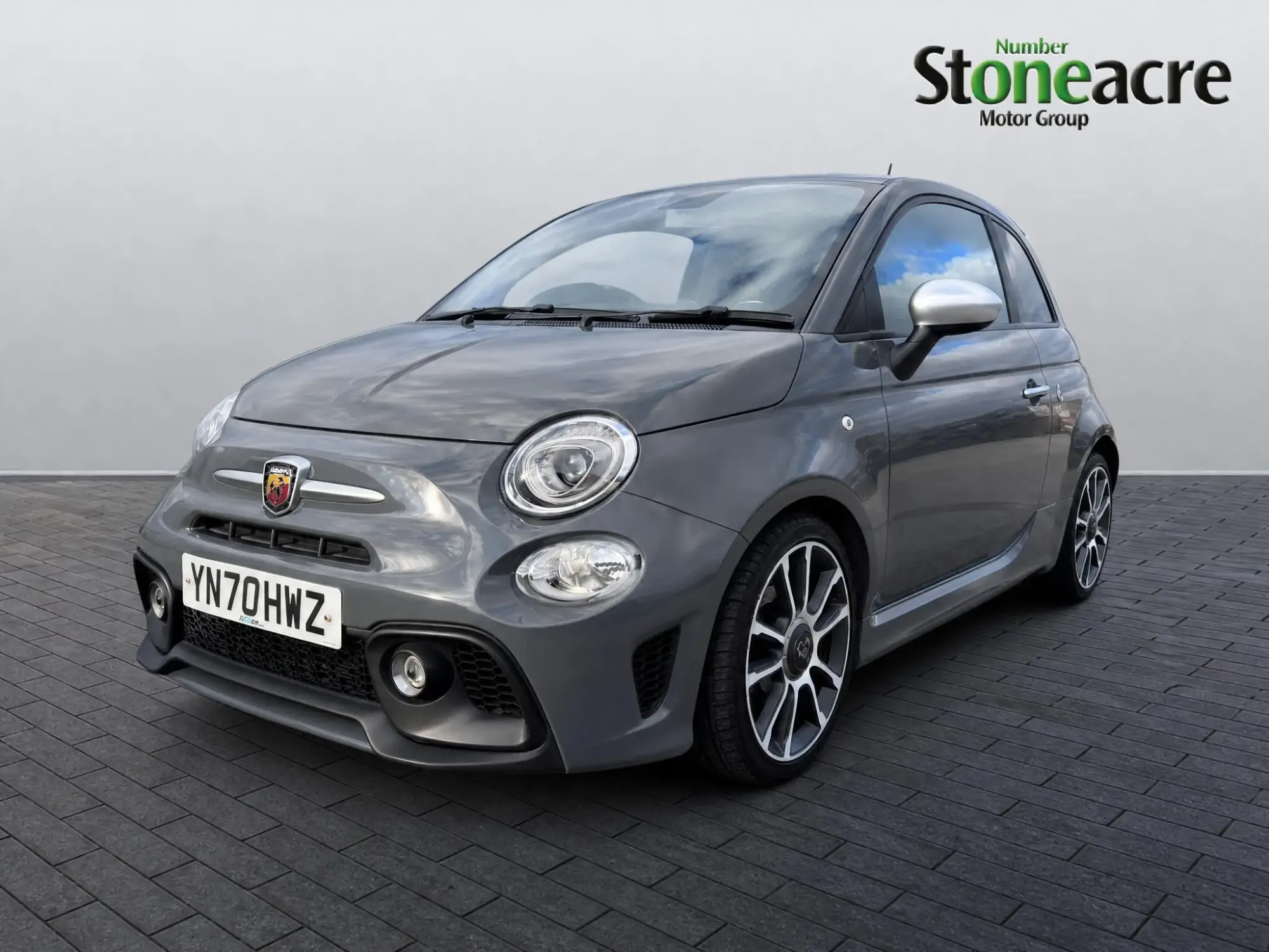 Abarth 595 Image 7 Abarth 595 Image 7