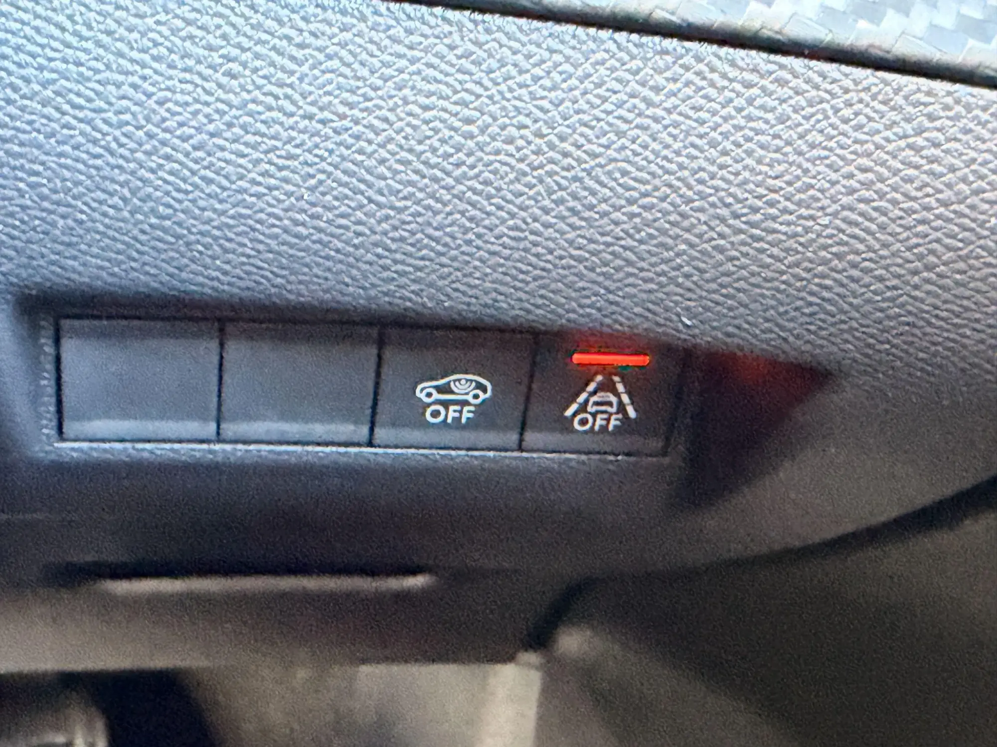 Peugeot 208 Image 38 Peugeot 208 Image 38