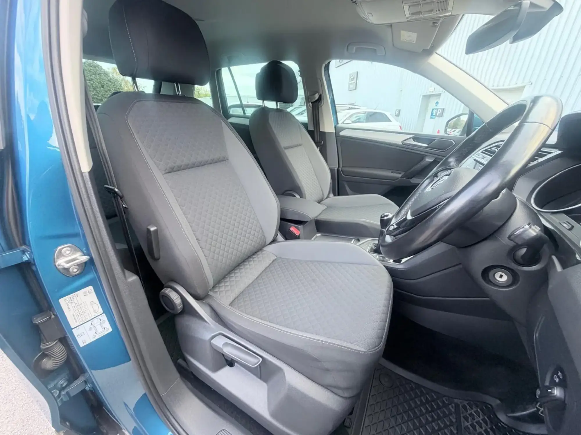 Volkswagen Tiguan Image 11