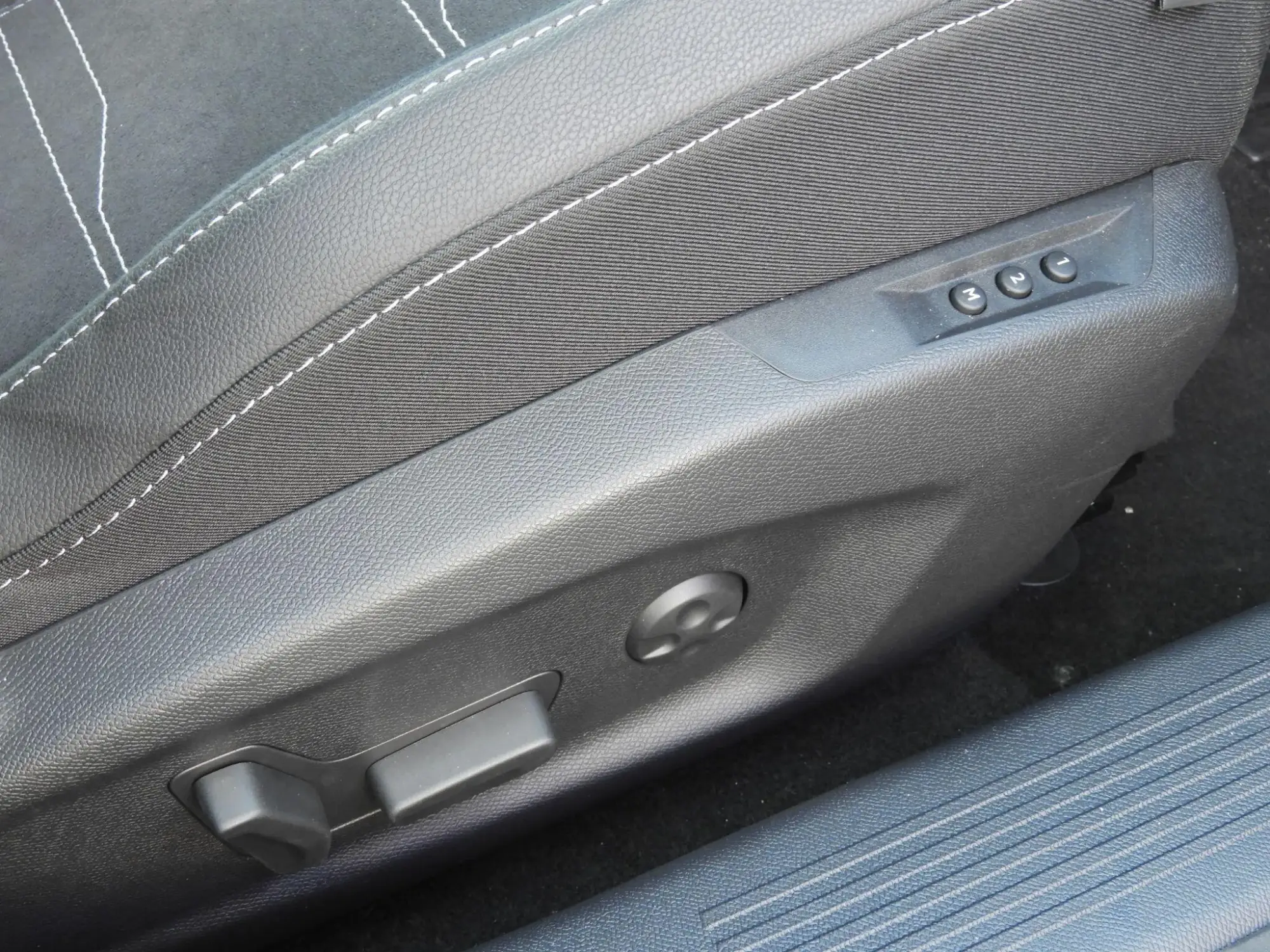 Vauxhall Astra Image 14
