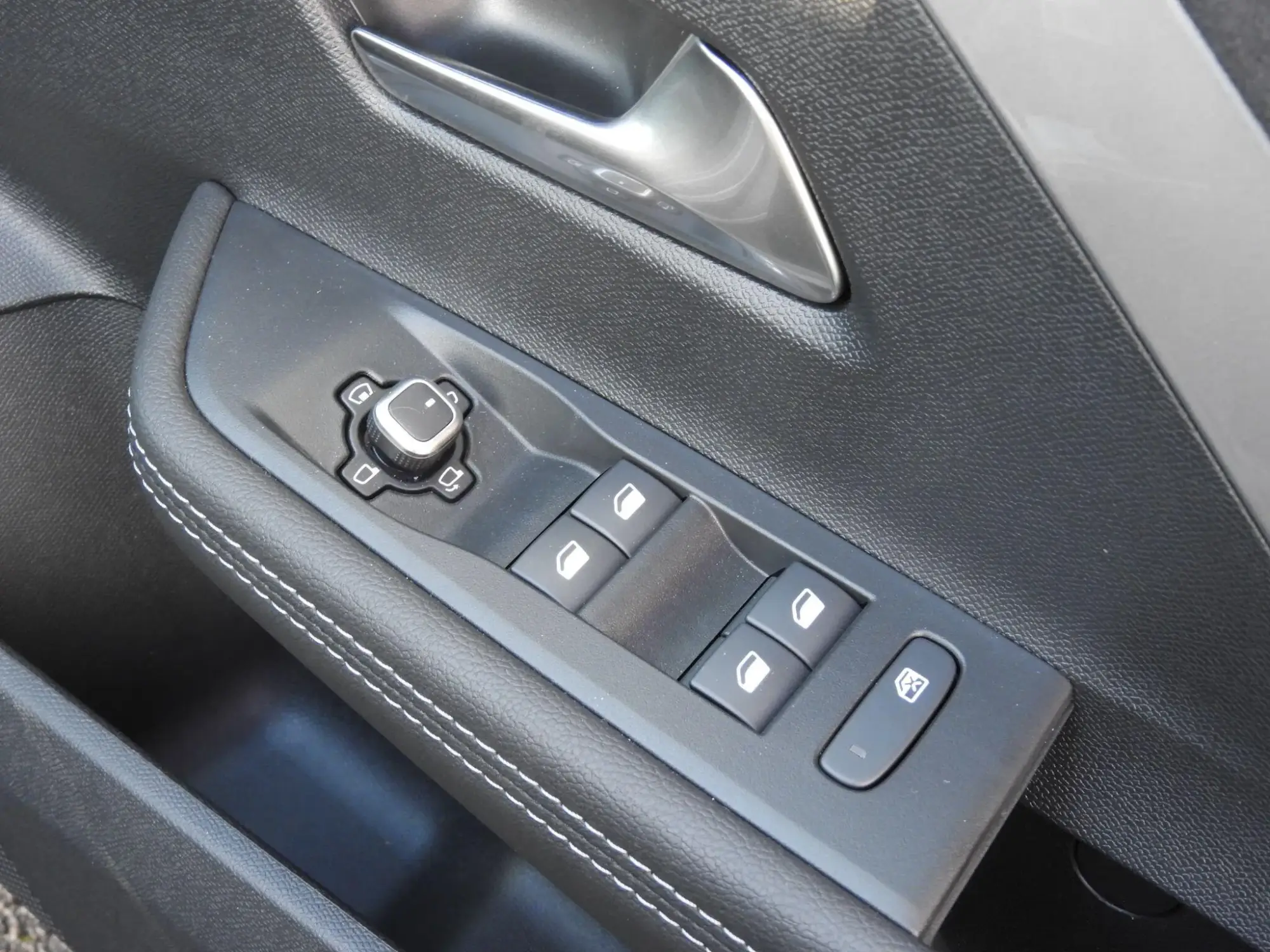 Vauxhall Astra Image 15