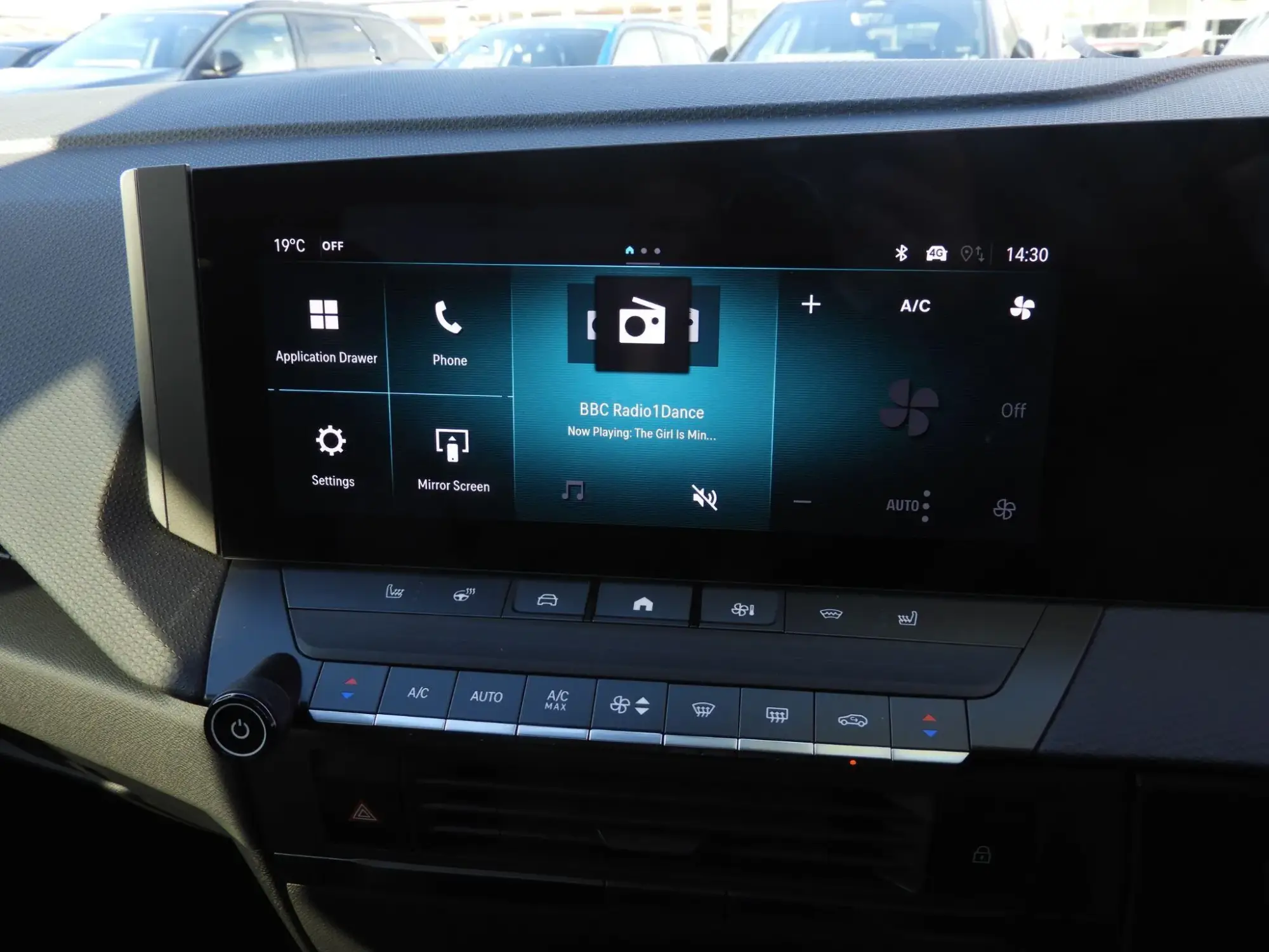 Vauxhall Astra Image 19
