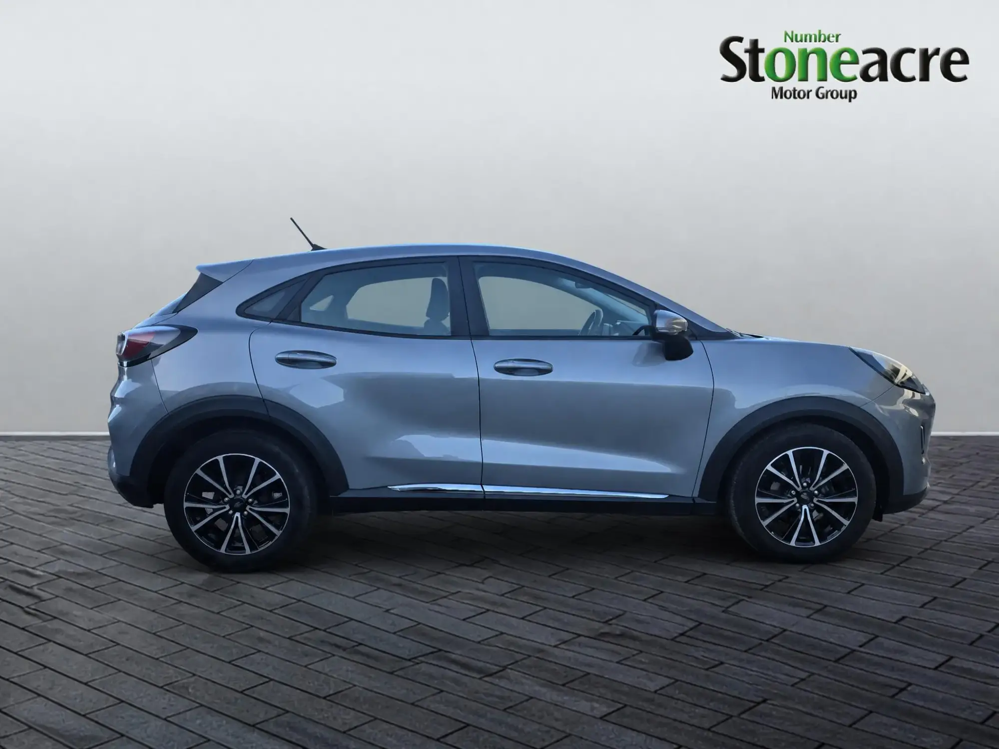 Ford Puma 1.0T EcoBoost MHEV Titanium SUV 5dr Petrol Hybrid Manual Euro 6 (s/s) (125 ps) MT72DOJ Image 2 Ford Puma 1.0T EcoBoost MHEV Titanium SUV 5dr Petrol Hybrid Manual Euro 6 (s/s) (125 ps) MT72DOJ Image 2