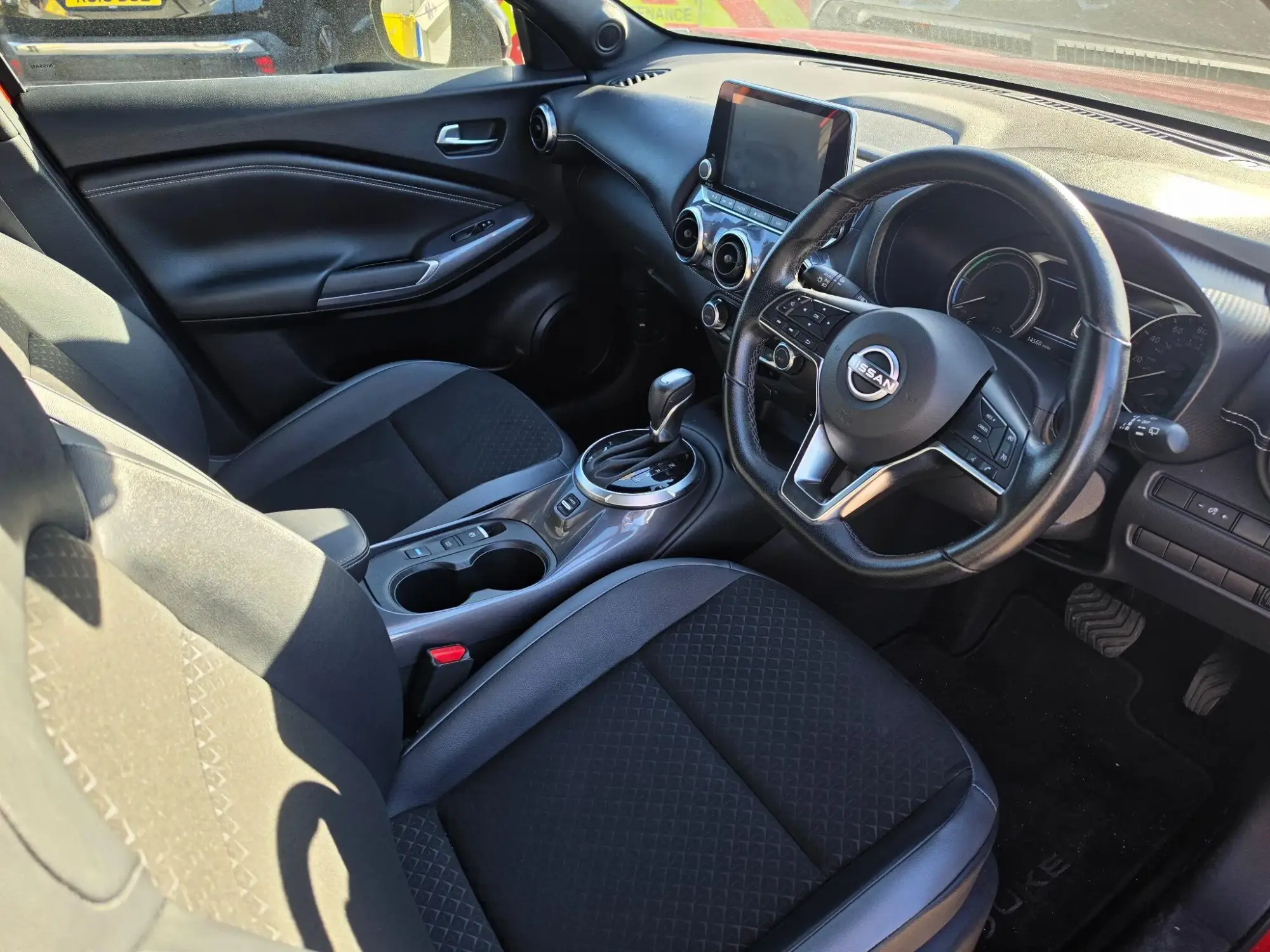 Nissan Juke Hybrid Image 11 Nissan Juke Hybrid Image 11