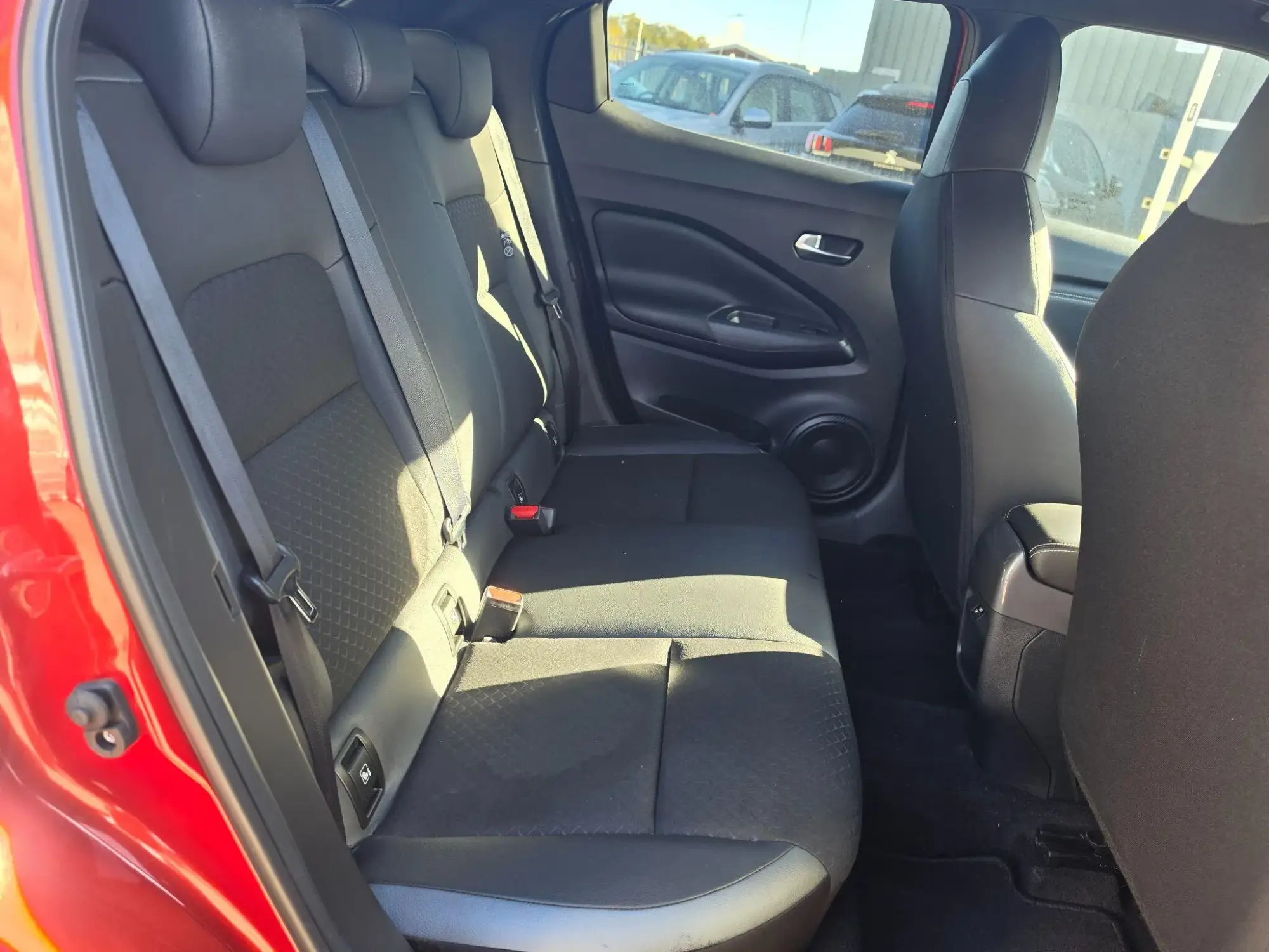 Nissan Juke Hybrid Image 14 Nissan Juke Hybrid Image 14