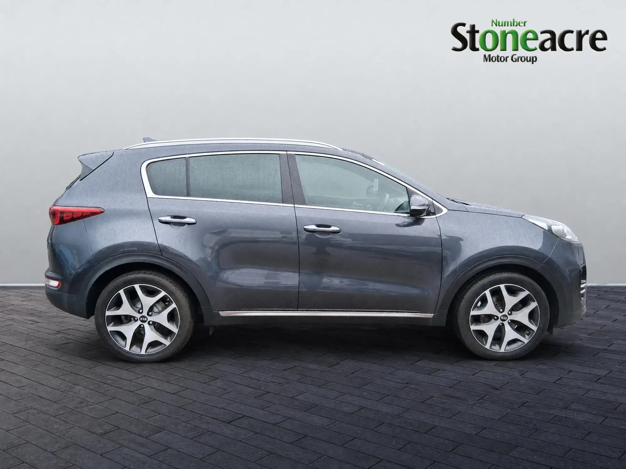 Kia Sportage Image 2 Kia Sportage Image 2