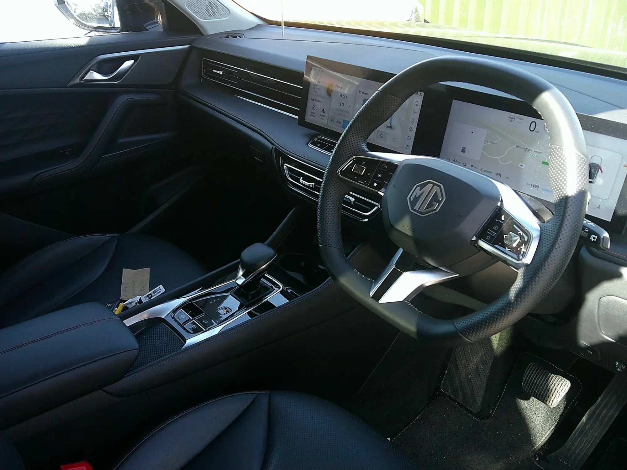 MG HS Plug-in Hybrid Image 12 MG HS Plug-in Hybrid Image 12