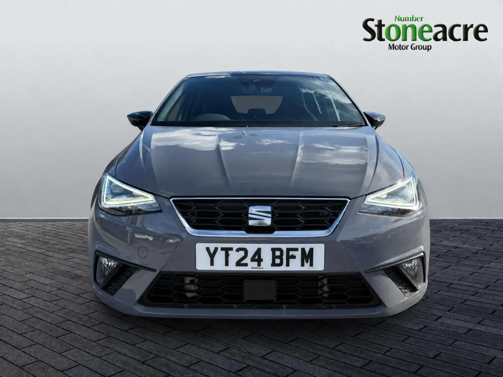 SEAT Ibiza 1.0 TSI Anniversary Limited Edition Euro 6 (s/s) 5dr YT24BFM Image 2 SEAT Ibiza 1.0 TSI Anniversary Limited Edition Euro 6 (s/s) 5dr YT24BFM Image 2