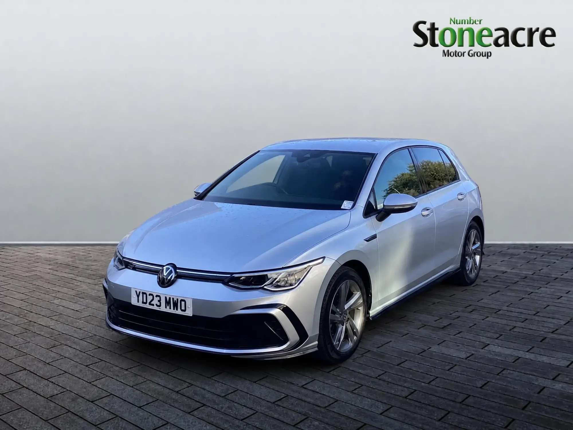 Volkswagen Golf 1.5 TSI 150 R-Line 5dr YD23MWO Image 3