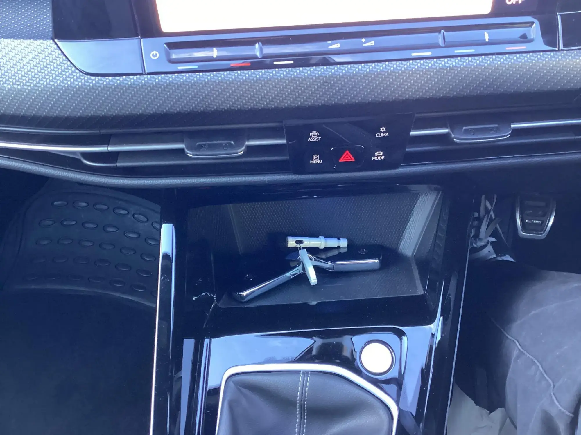 Volkswagen Golf Image 16