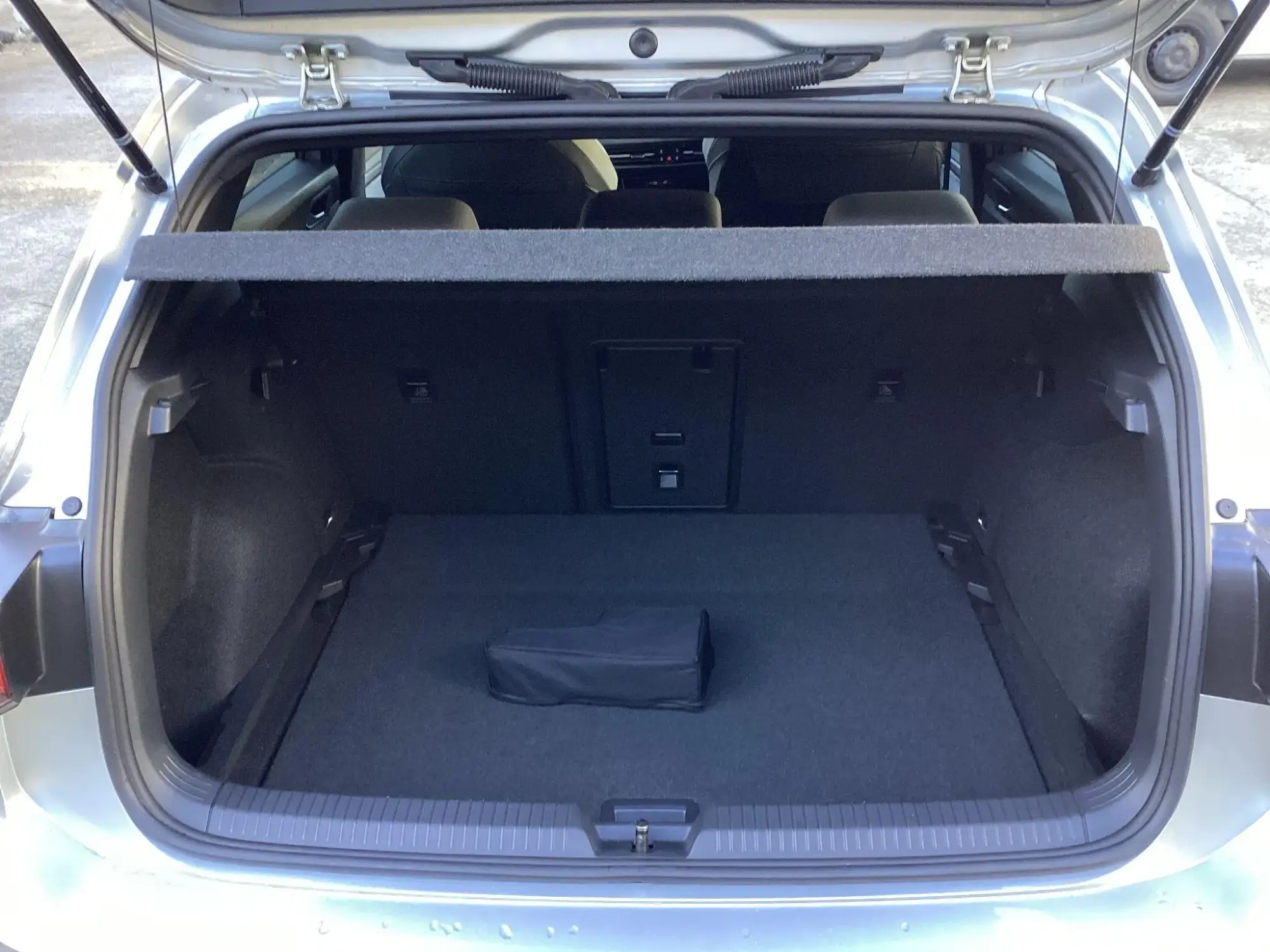 Volkswagen Golf Image 28
